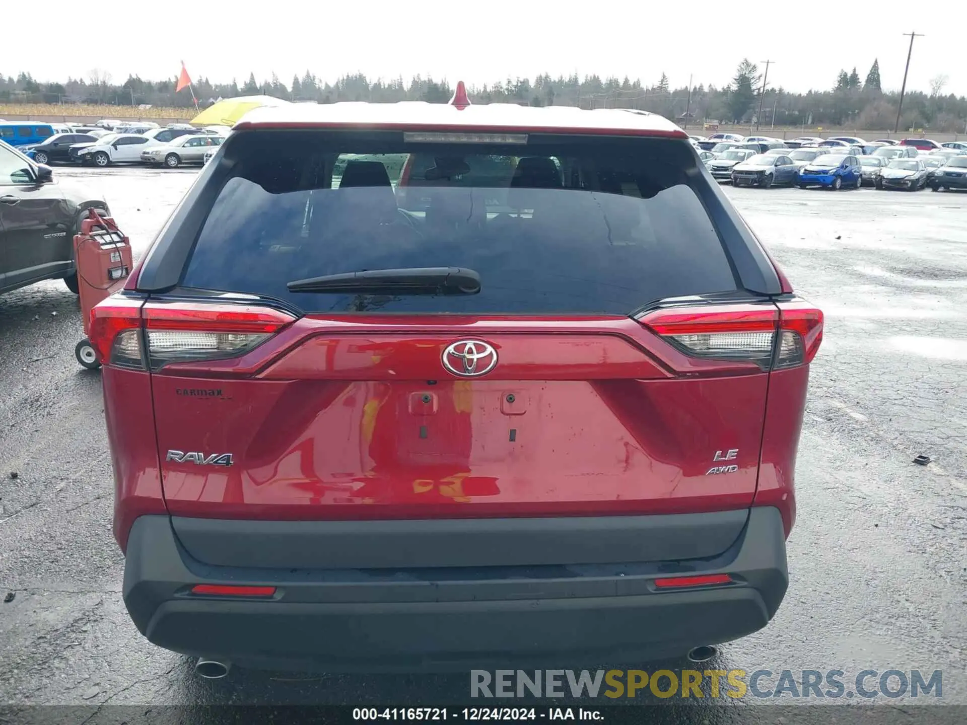 17 Photograph of a damaged car 2T3G1RFV2NW252113 TOYOTA RAV4 2022