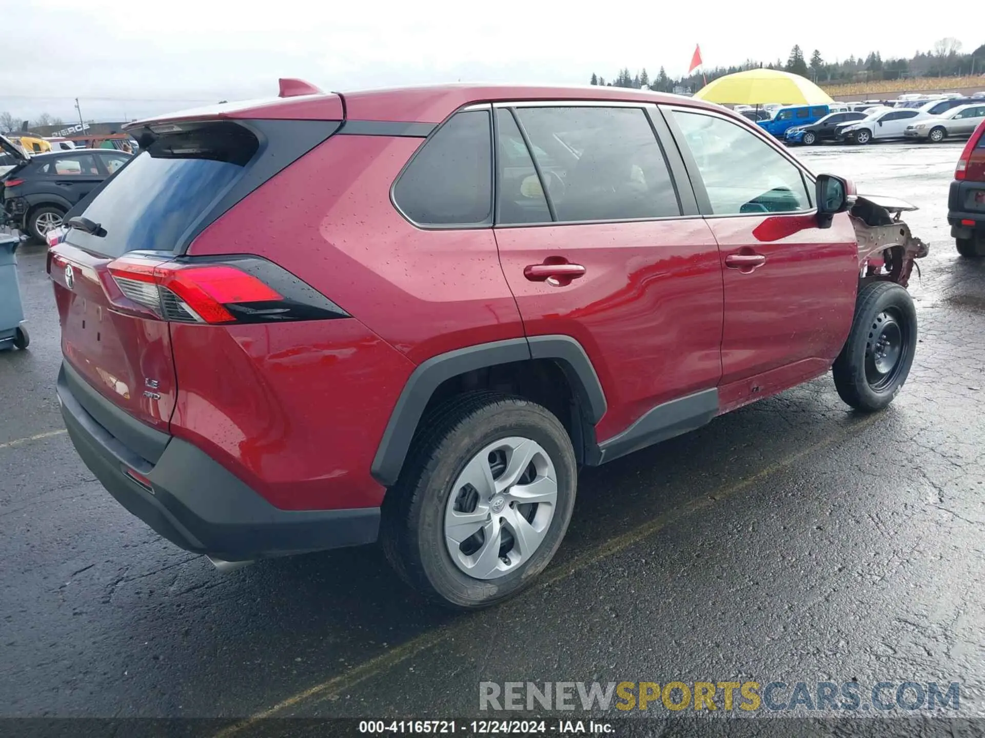 4 Photograph of a damaged car 2T3G1RFV2NW252113 TOYOTA RAV4 2022