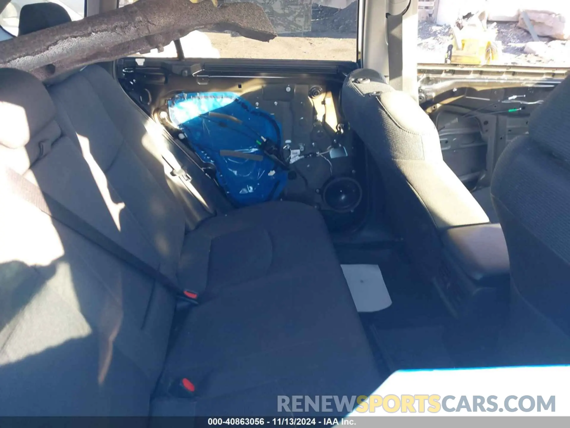 8 Photograph of a damaged car 2T3G1RFV3NW281250 TOYOTA RAV4 2022