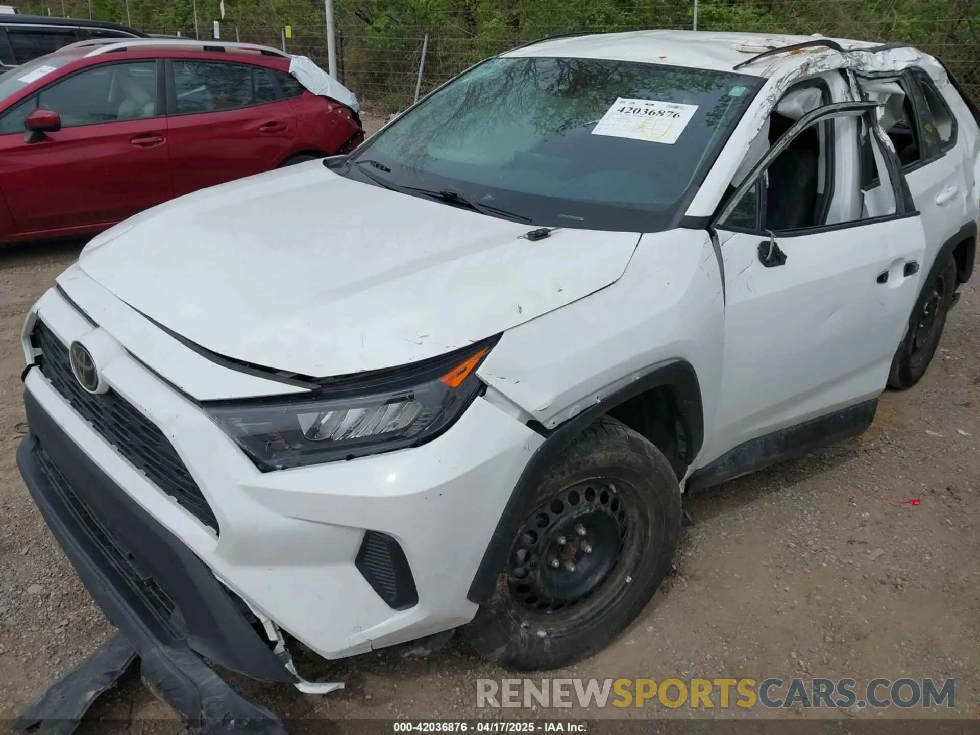 6 Photograph of a damaged car 2T3G1RFV4NW289230 TOYOTA RAV4 2022