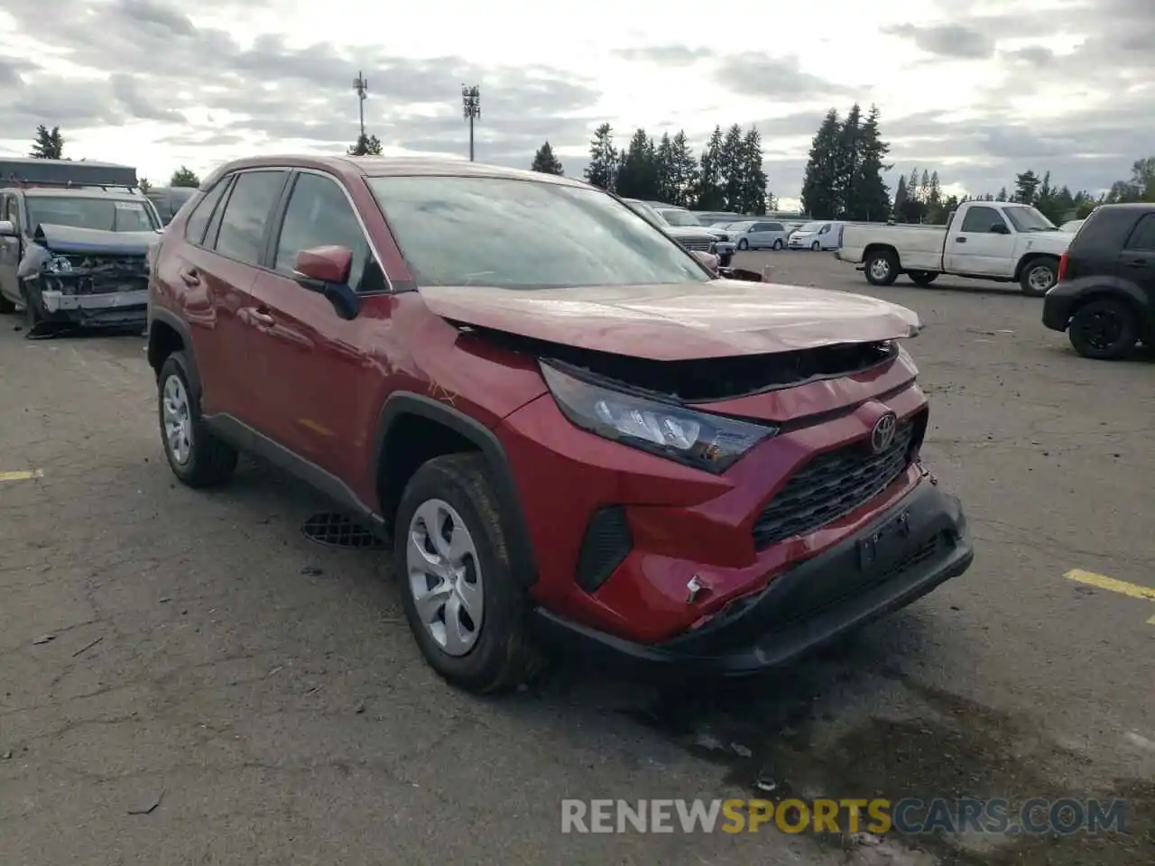 1 Photograph of a damaged car 2T3G1RFV5NW283940 TOYOTA RAV4 2022