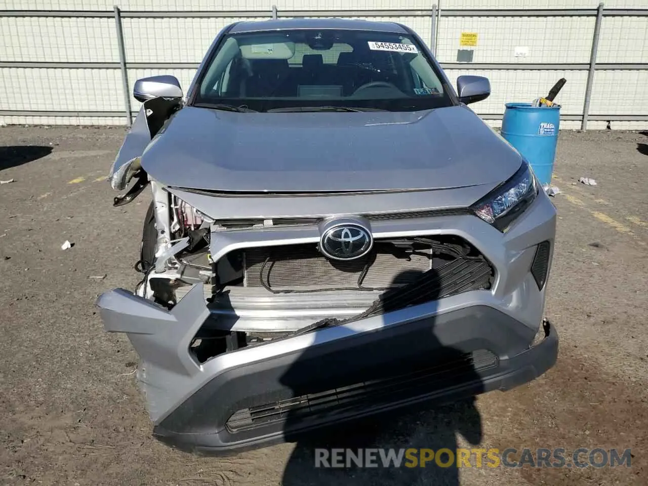 5 Photograph of a damaged car 2T3G1RFV7NW292493 TOYOTA RAV4 2022