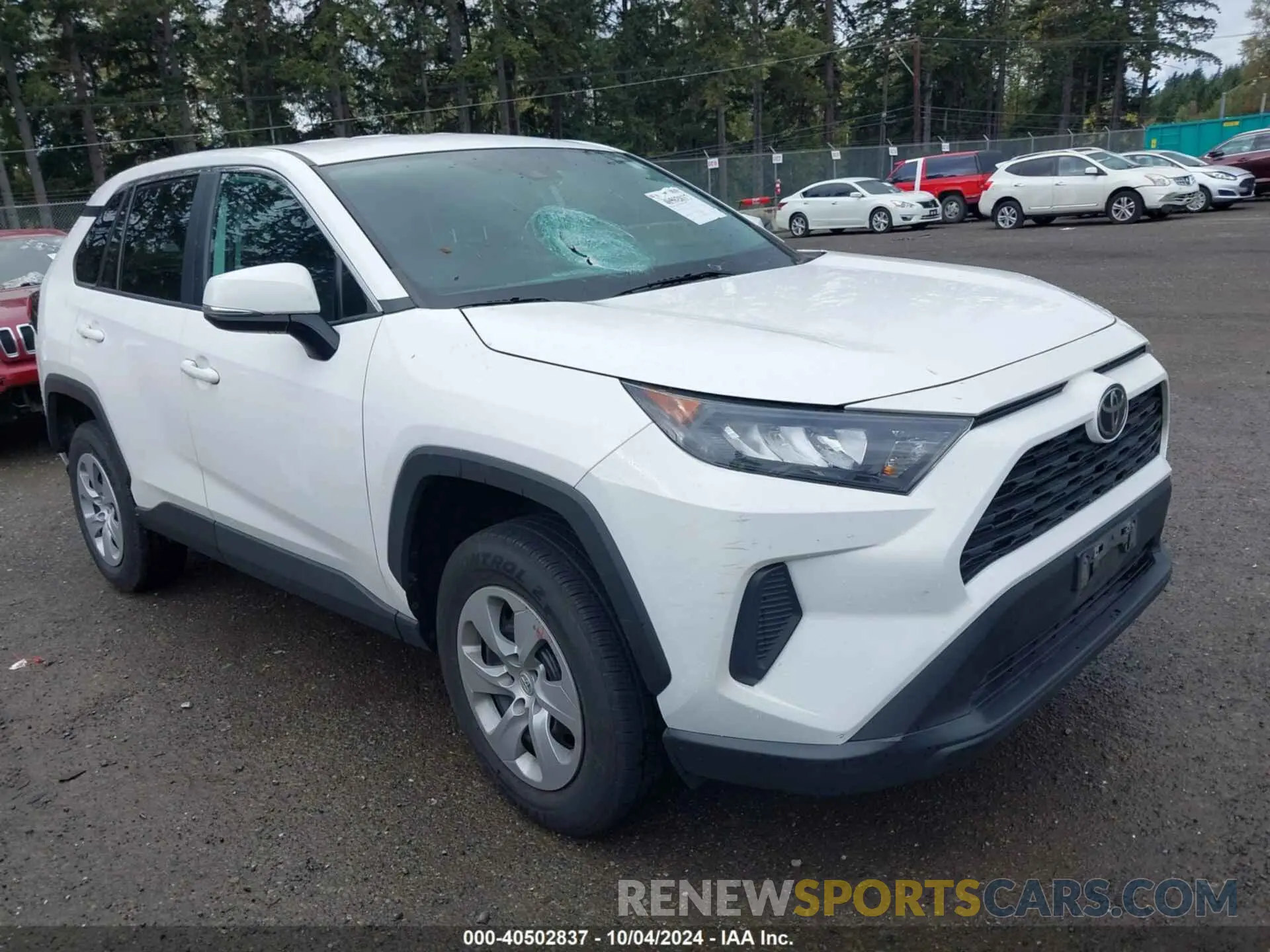 1 Photograph of a damaged car 2T3G1RFV8NC273632 TOYOTA RAV4 2022