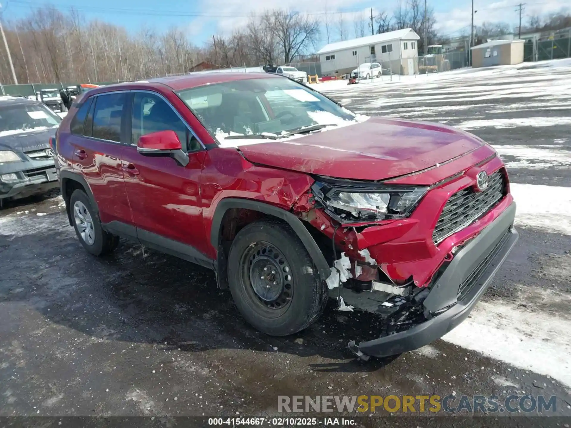 1 Photograph of a damaged car 2T3G1RFV8NW295614 TOYOTA RAV4 2022