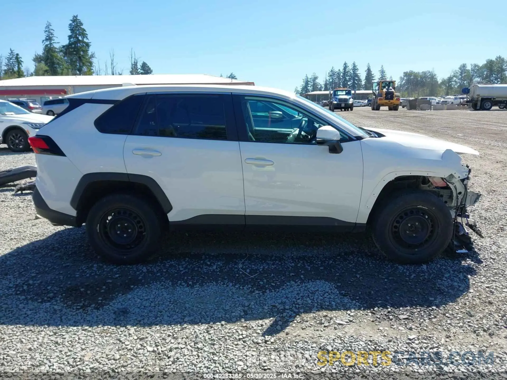 14 Photograph of a damaged car 2T3G1RFV9NC262896 TOYOTA RAV4 2022