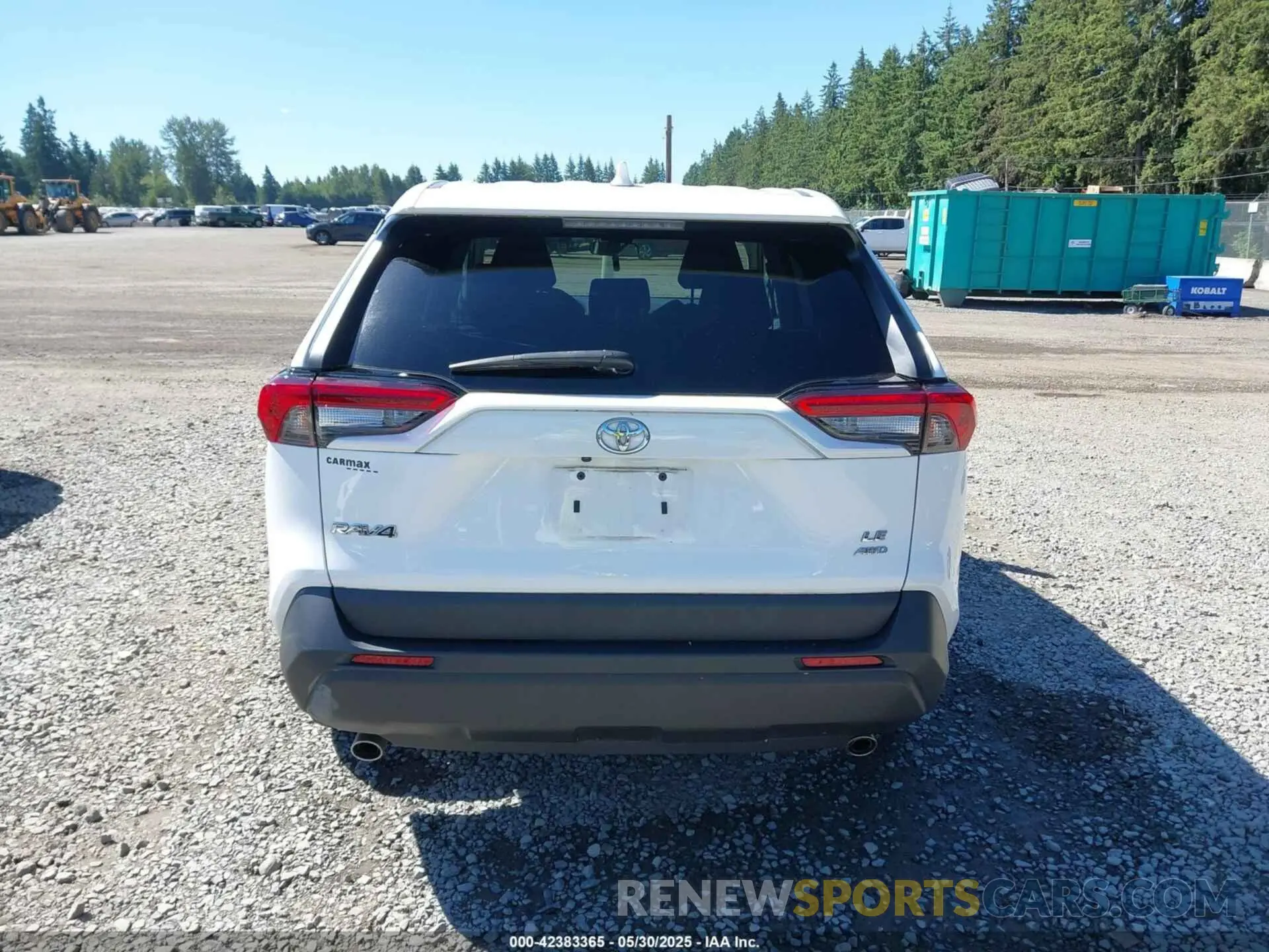 17 Photograph of a damaged car 2T3G1RFV9NC262896 TOYOTA RAV4 2022