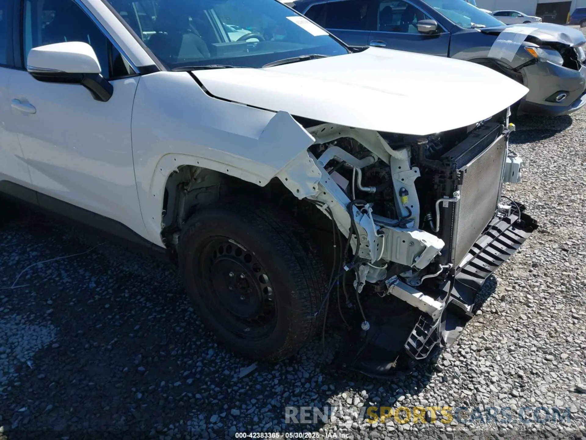 6 Photograph of a damaged car 2T3G1RFV9NC262896 TOYOTA RAV4 2022