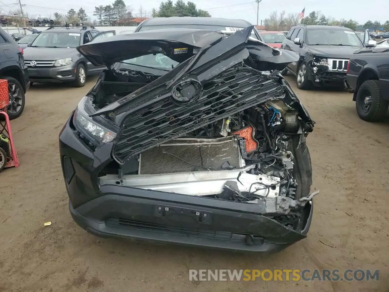 5 Photograph of a damaged car 2T3G1RFV9NC264955 TOYOTA RAV4 2022