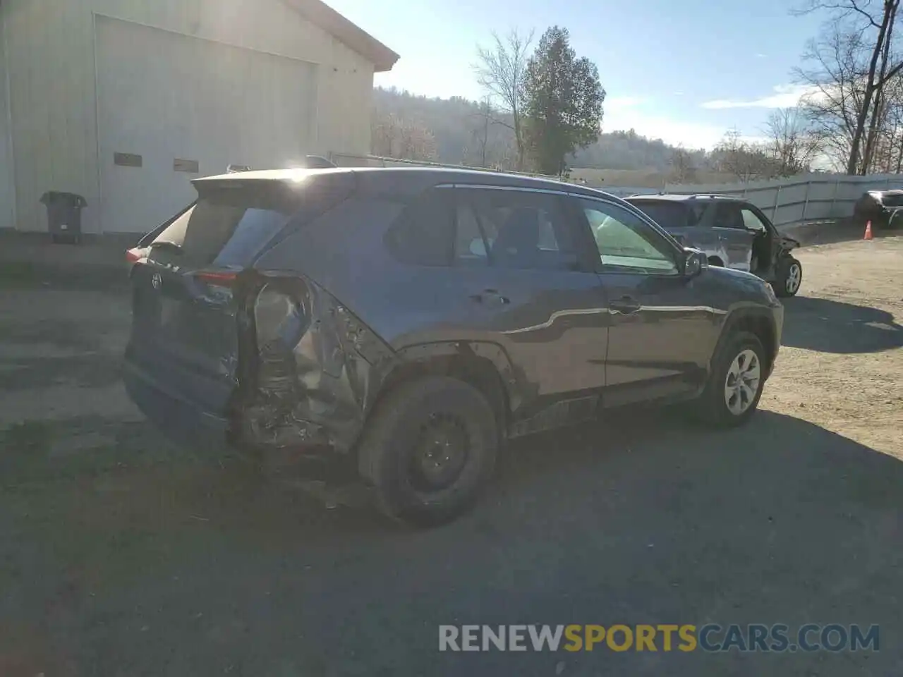 3 Photograph of a damaged car 2T3G1RFV9NC285899 TOYOTA RAV4 2022