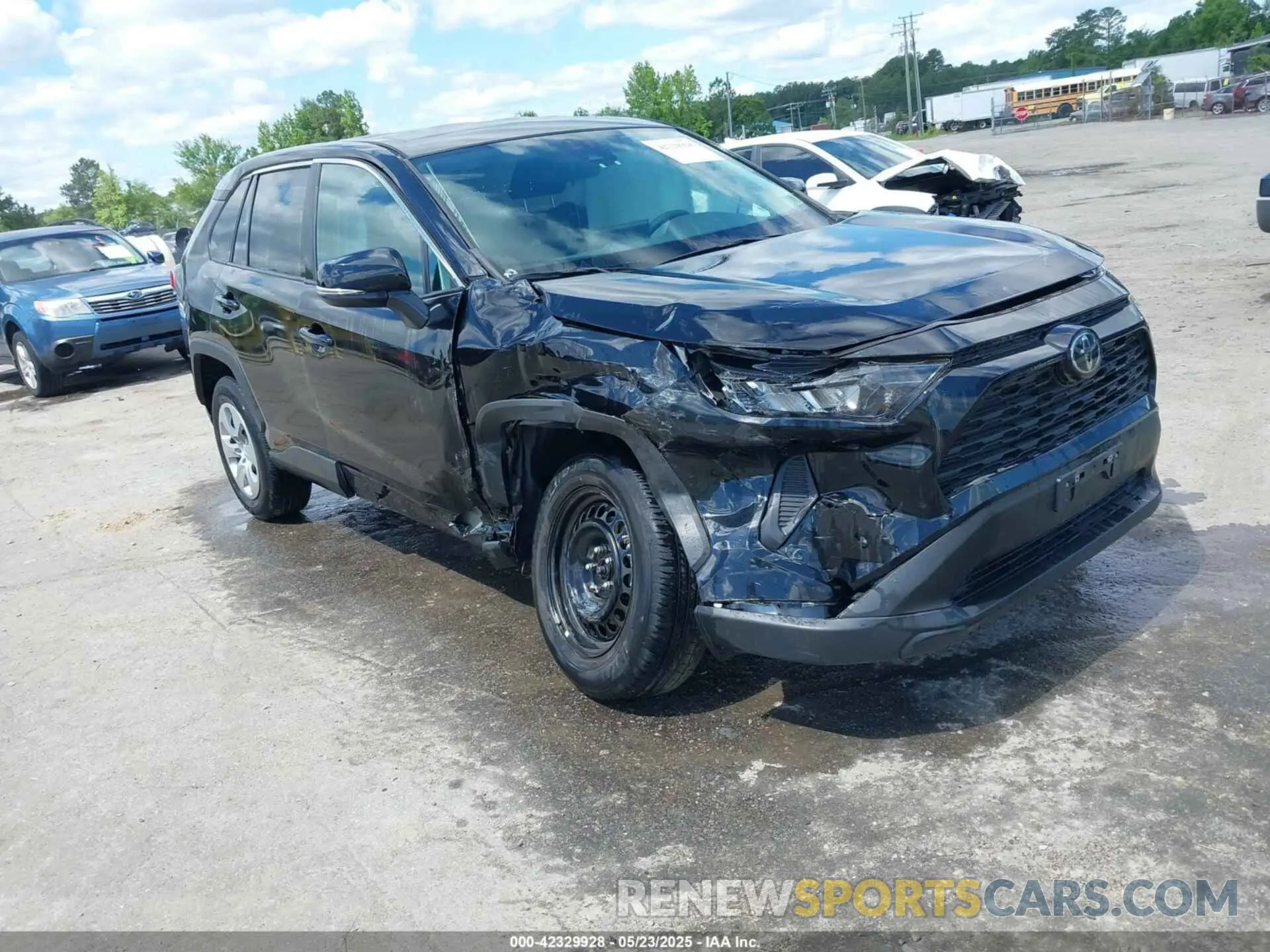 1 Photograph of a damaged car 2T3G1RFVXNC258596 TOYOTA RAV4 2022