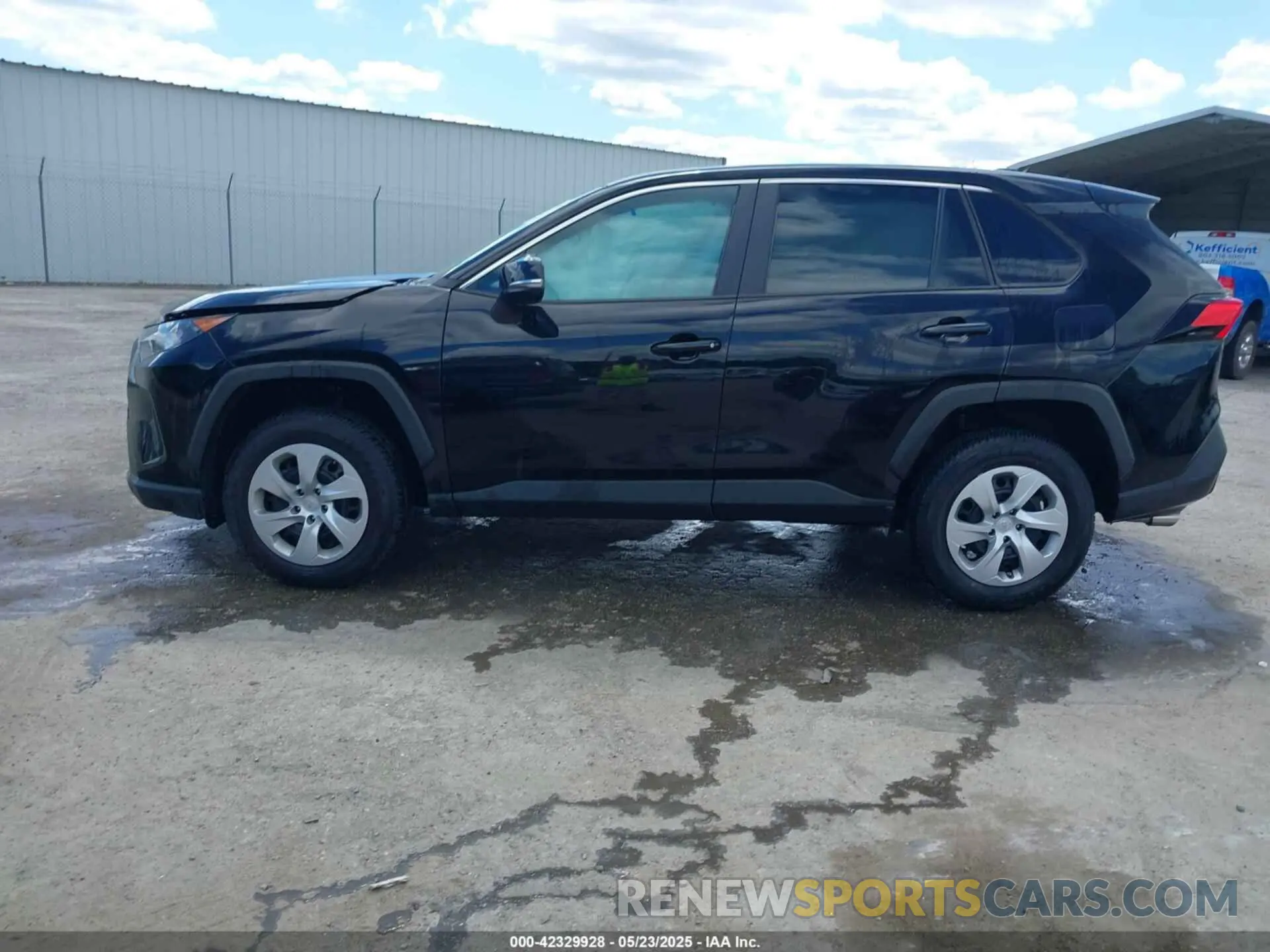 14 Photograph of a damaged car 2T3G1RFVXNC258596 TOYOTA RAV4 2022