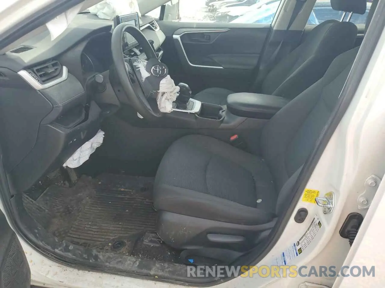 7 Photograph of a damaged car 2T3G1RFVXNC266715 TOYOTA RAV4 2022
