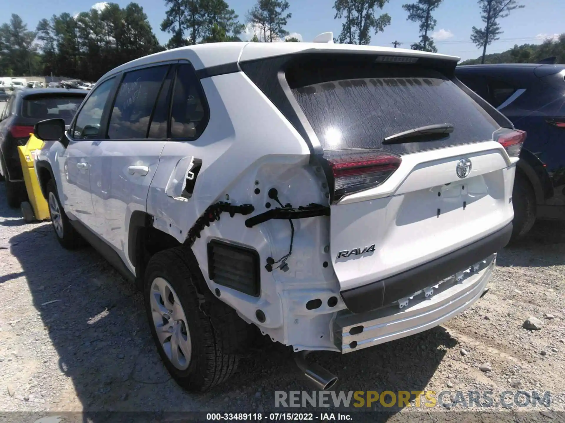 3 Photograph of a damaged car 2T3H1RFV0NW188707 TOYOTA RAV4 2022