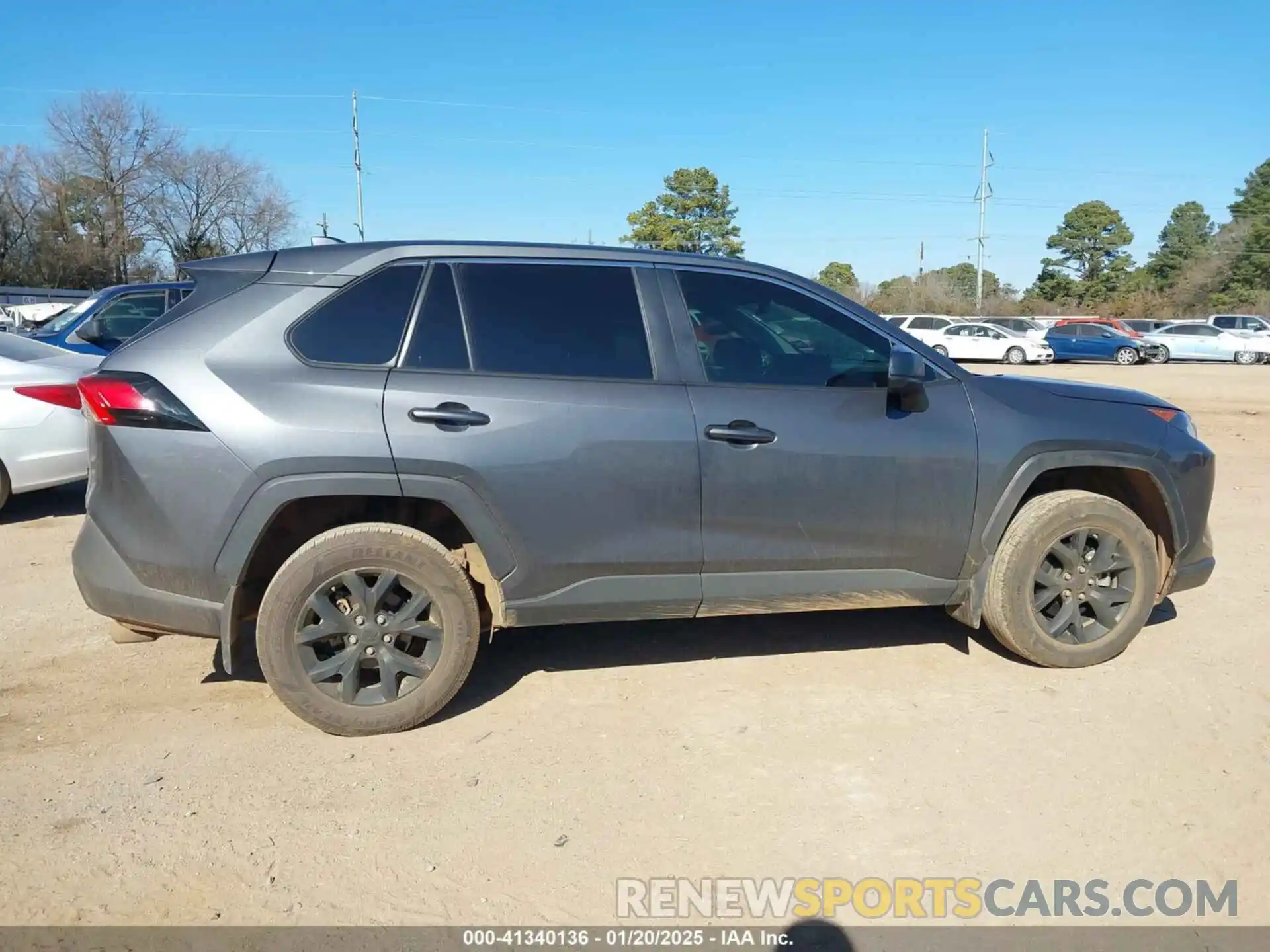 13 Photograph of a damaged car 2T3H1RFV0NW230079 TOYOTA RAV4 2022