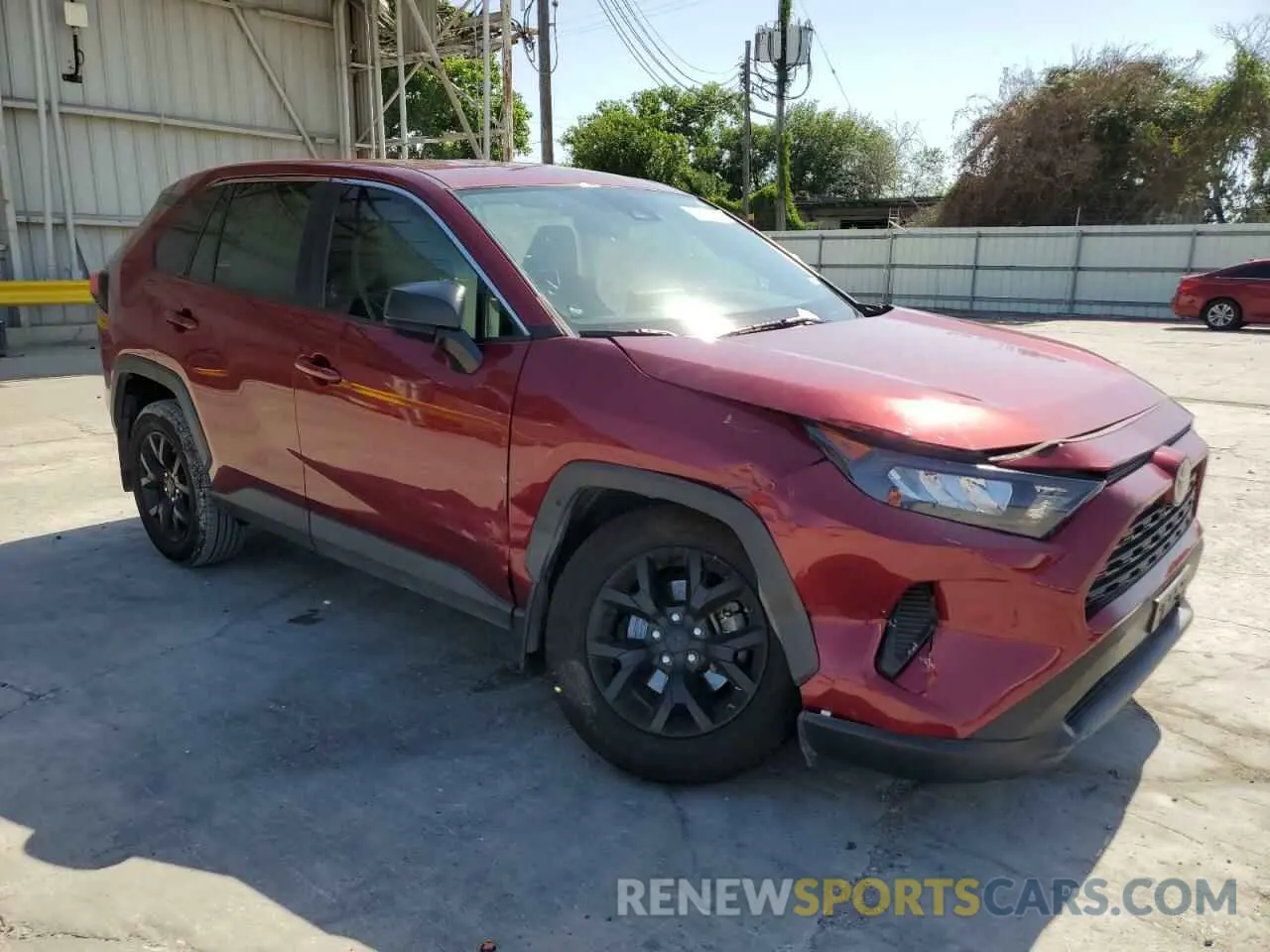 4 Photograph of a damaged car 2T3H1RFV2NW221013 TOYOTA RAV4 2022