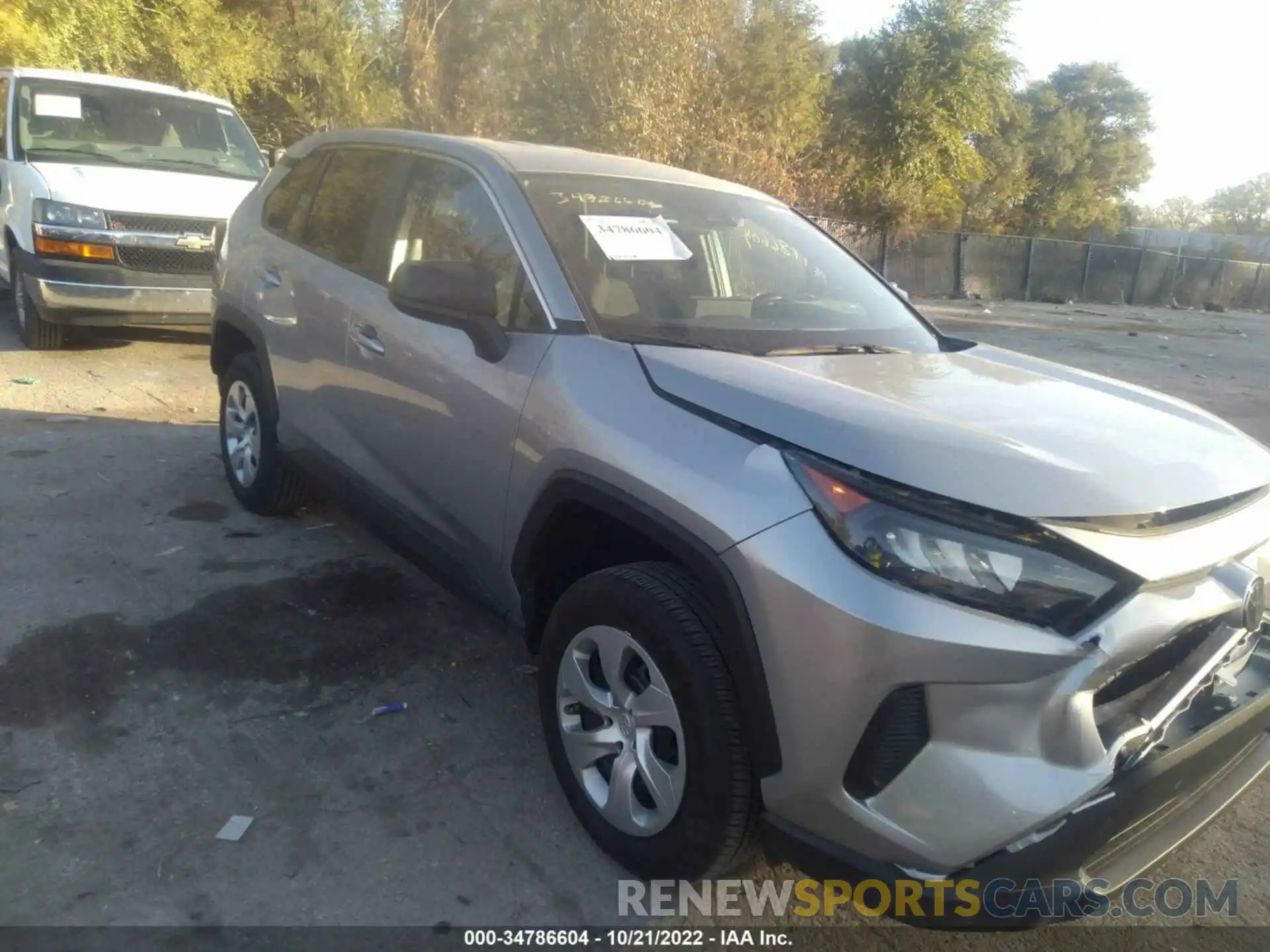 1 Photograph of a damaged car 2T3H1RFV3NC174575 TOYOTA RAV4 2022