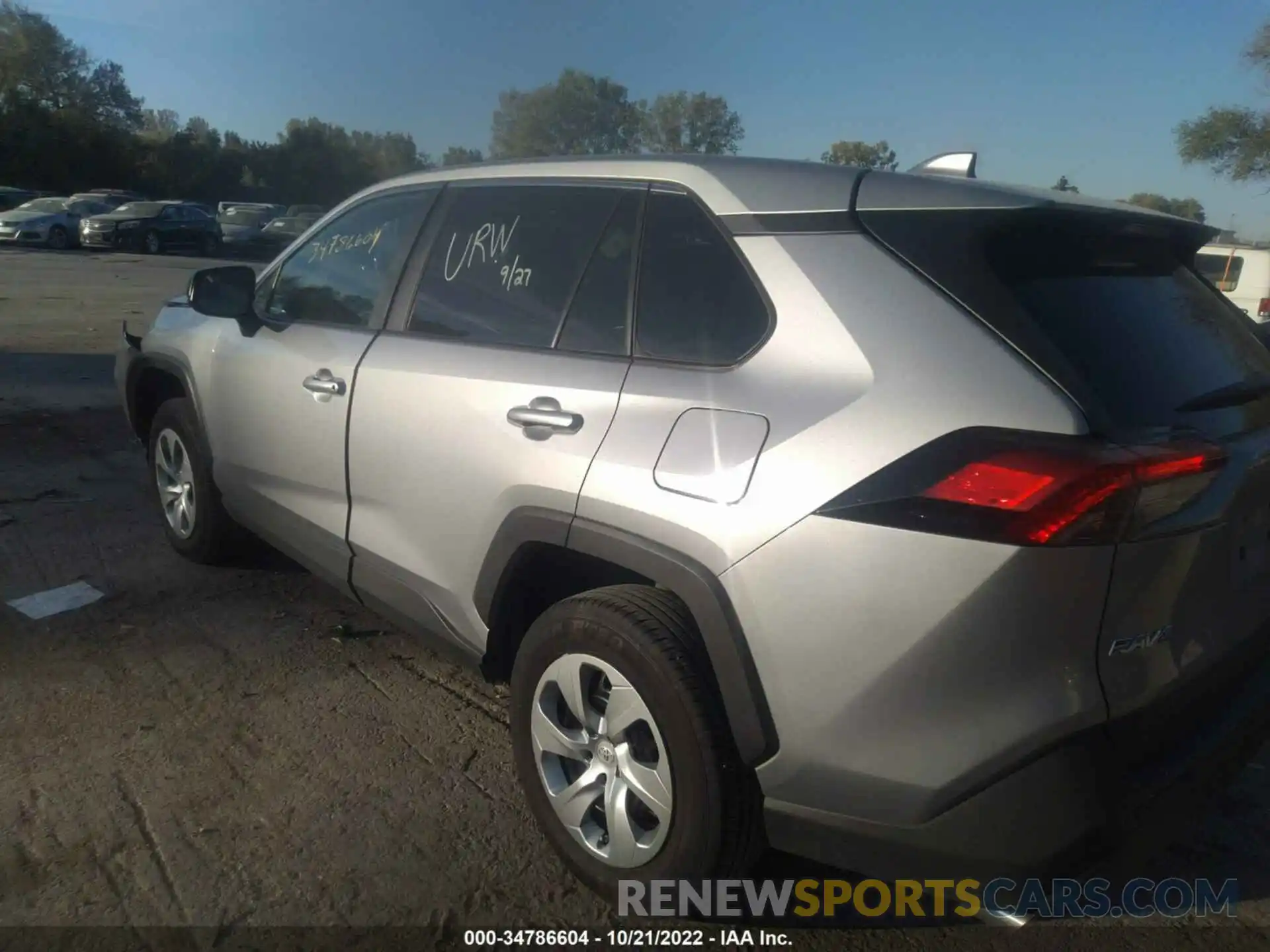 3 Photograph of a damaged car 2T3H1RFV3NC174575 TOYOTA RAV4 2022