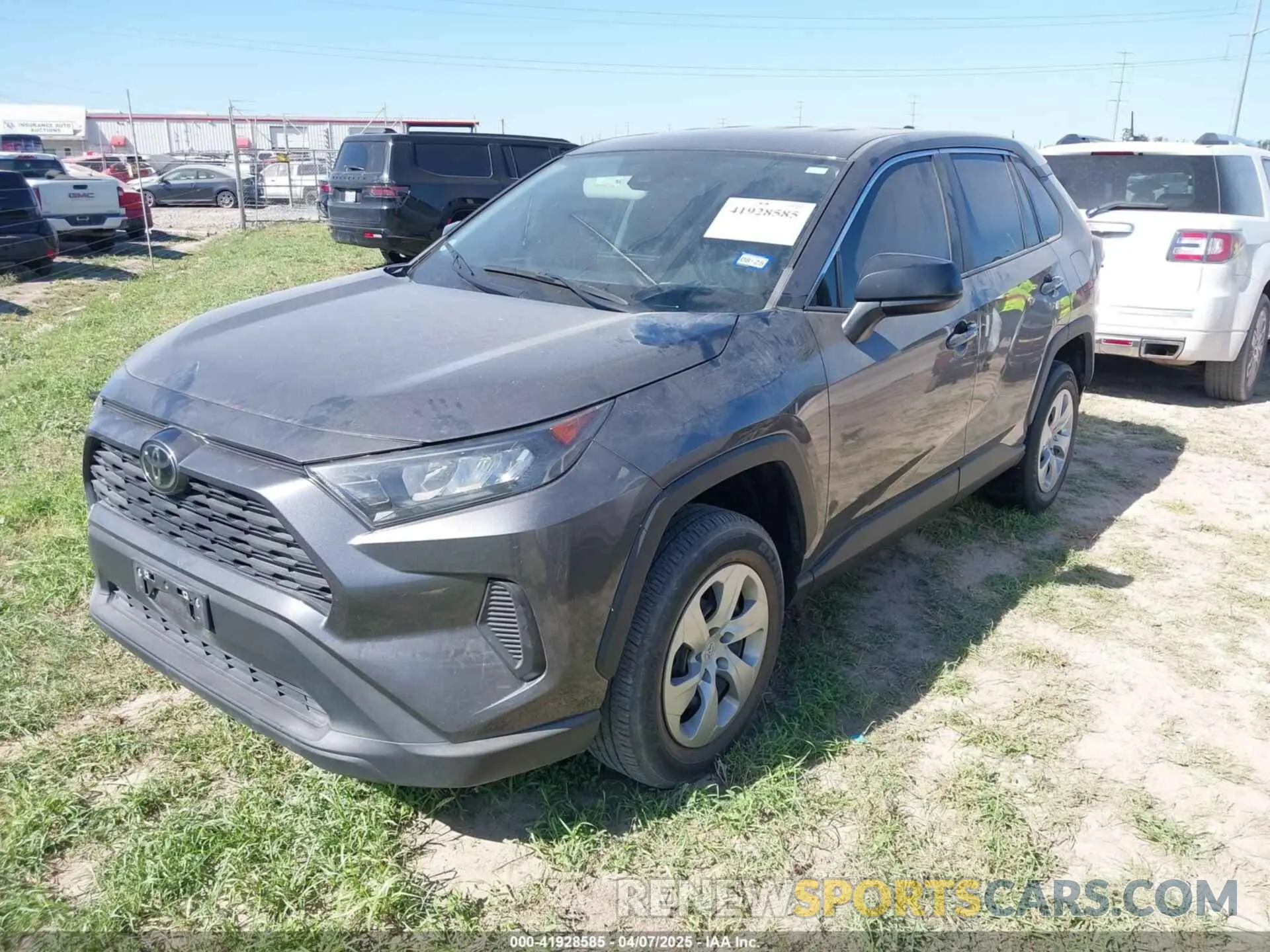 2 Photograph of a damaged car 2T3H1RFV3NC201287 TOYOTA RAV4 2022