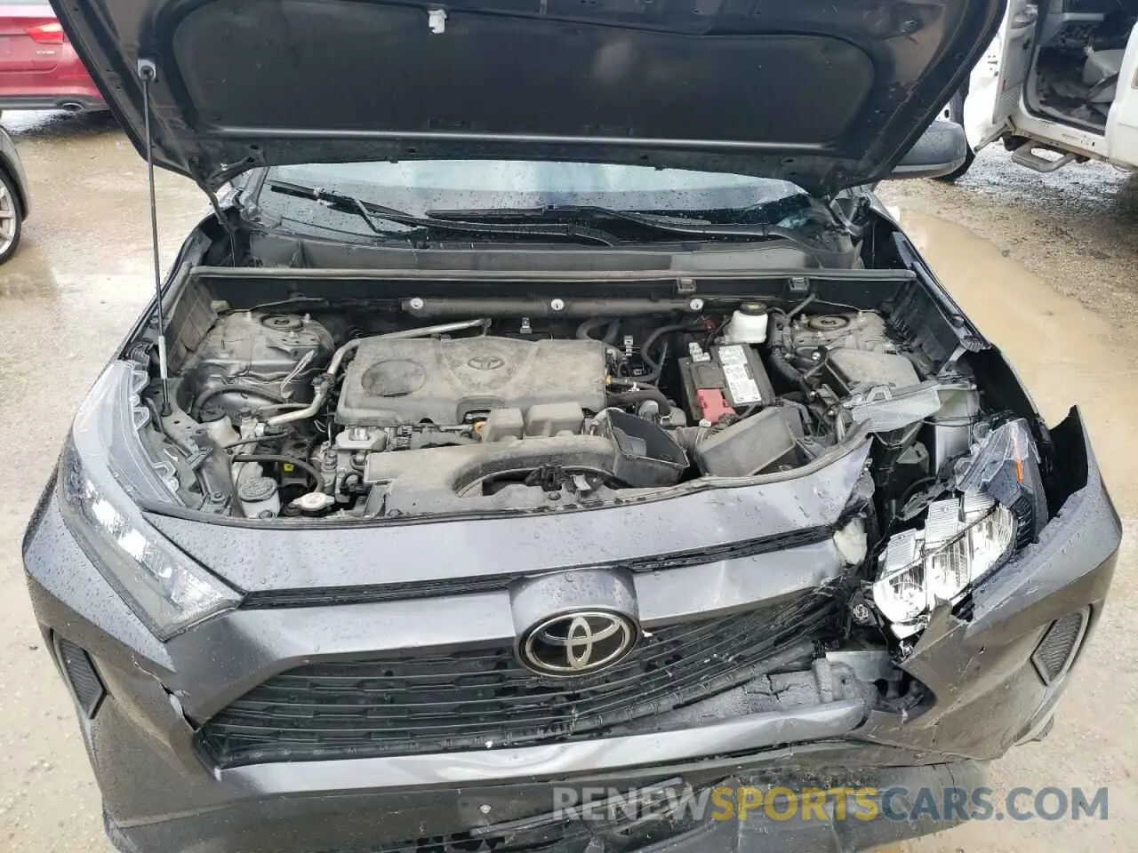 12 Photograph of a damaged car 2T3H1RFV4NC185536 TOYOTA RAV4 2022
