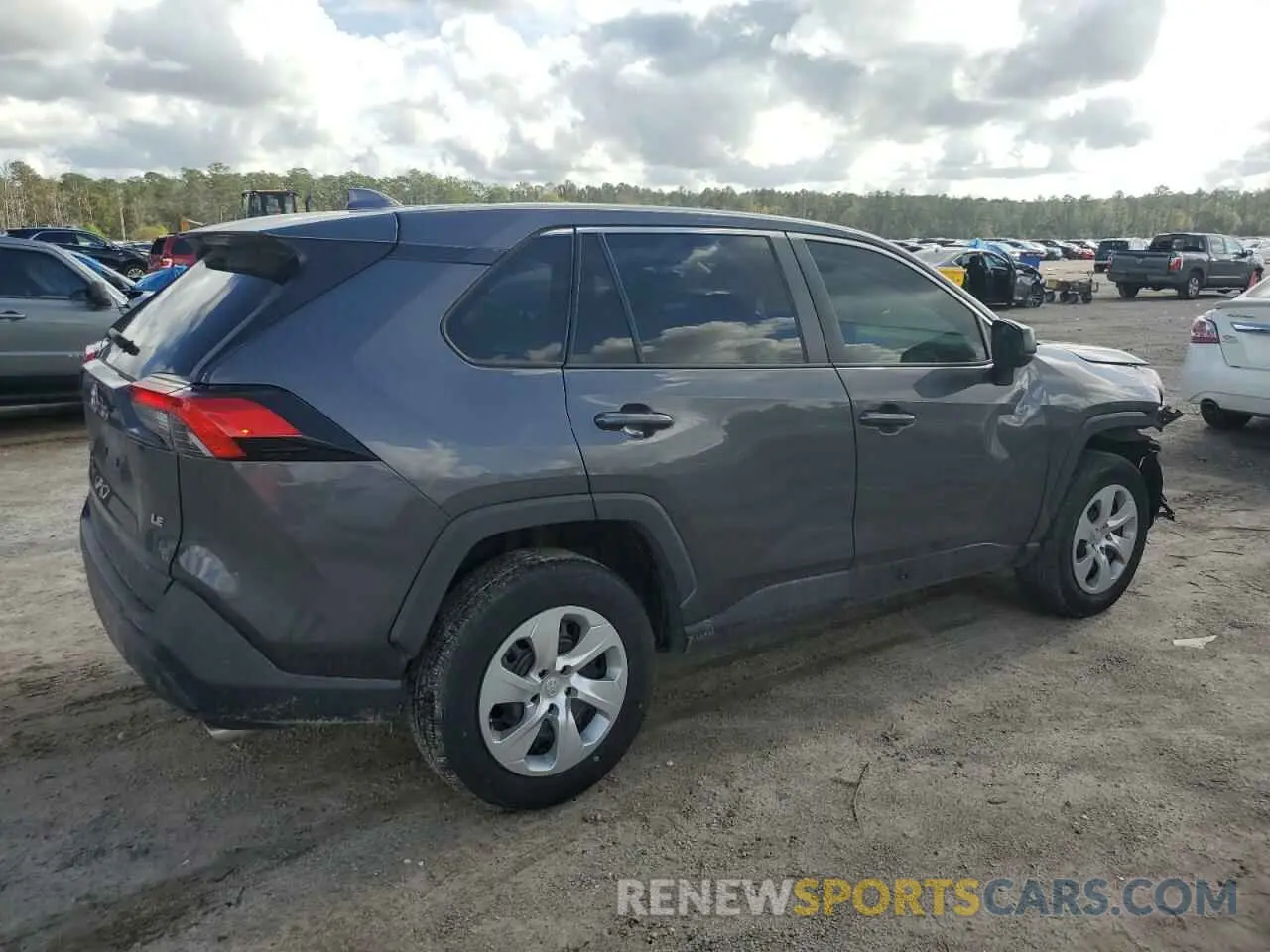 3 Photograph of a damaged car 2T3H1RFV4NW200423 TOYOTA RAV4 2022