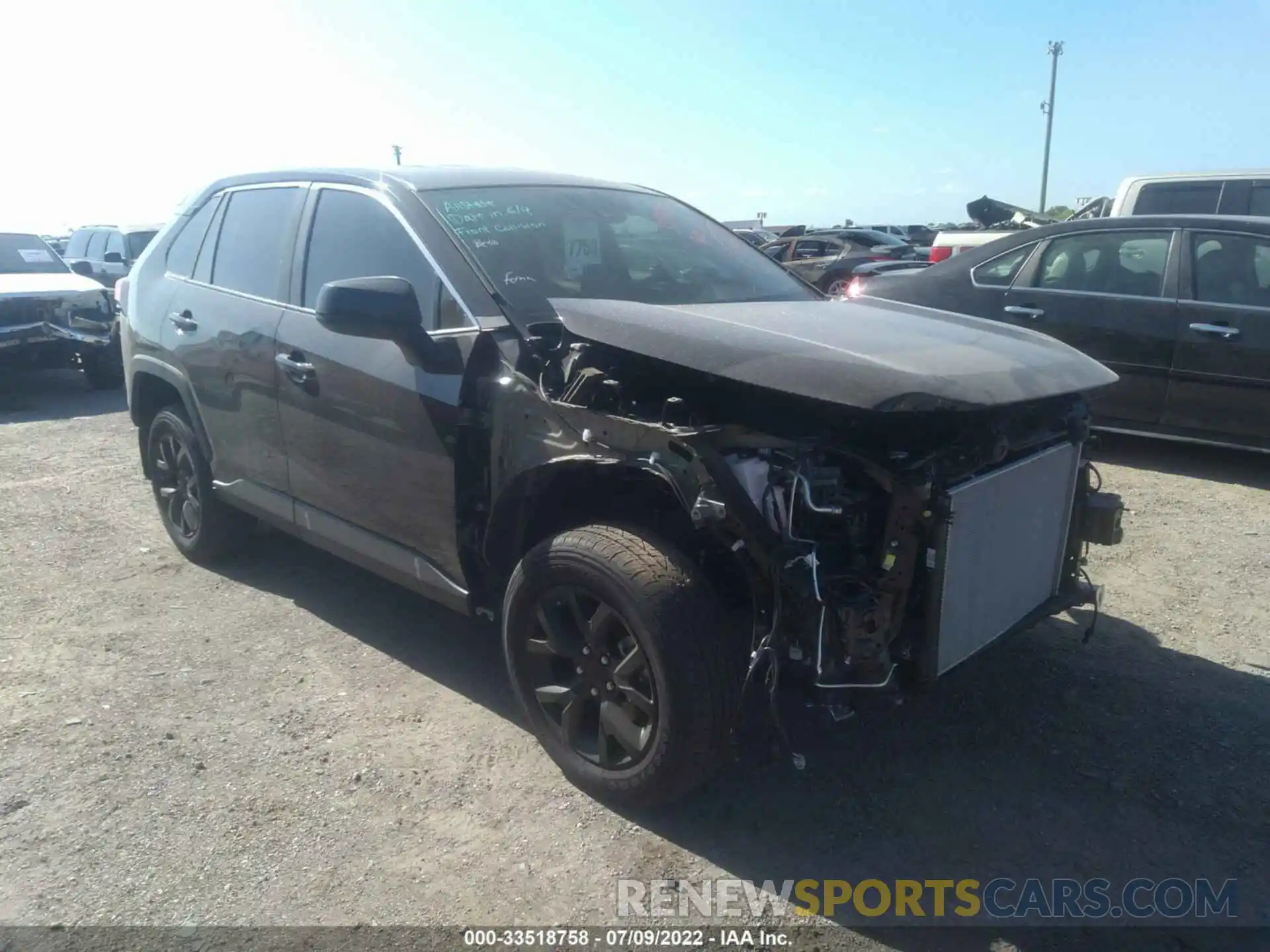 1 Photograph of a damaged car 2T3H1RFV4NW204035 TOYOTA RAV4 2022