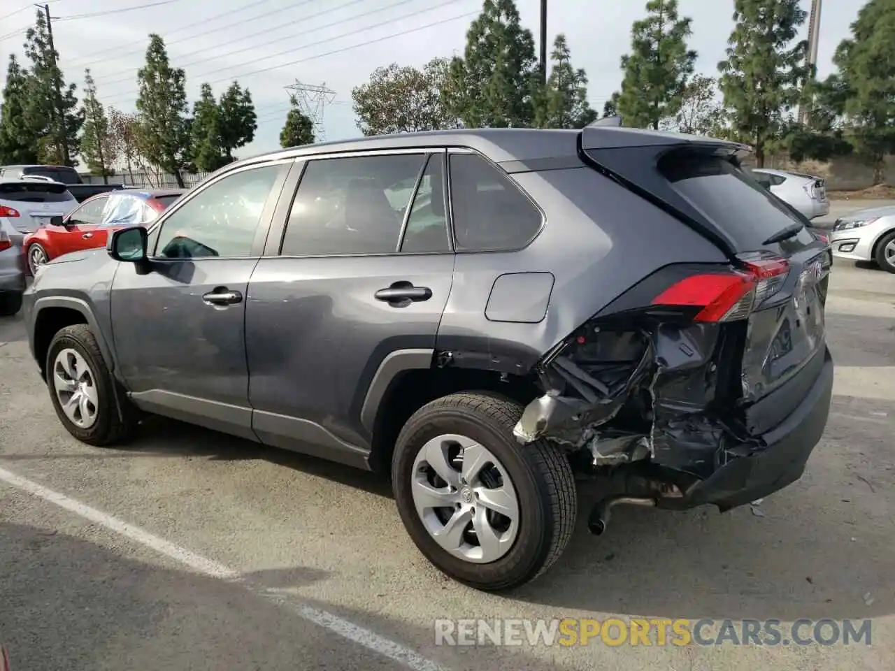 2 Photograph of a damaged car 2T3H1RFV4NW228285 TOYOTA RAV4 2022