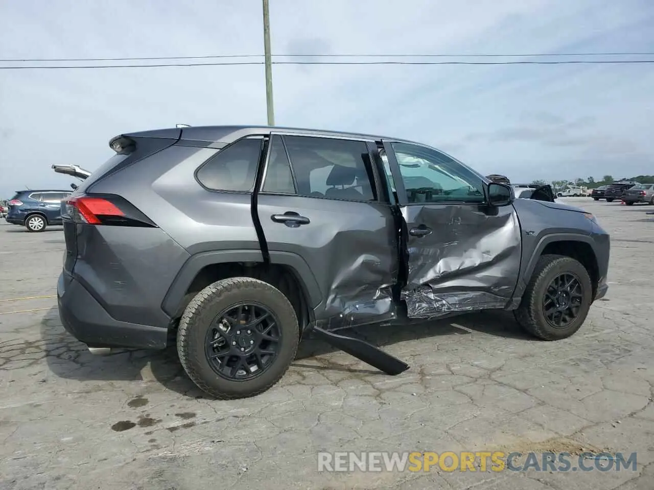 3 Photograph of a damaged car 2T3H1RFV5NC182967 TOYOTA RAV4 2022