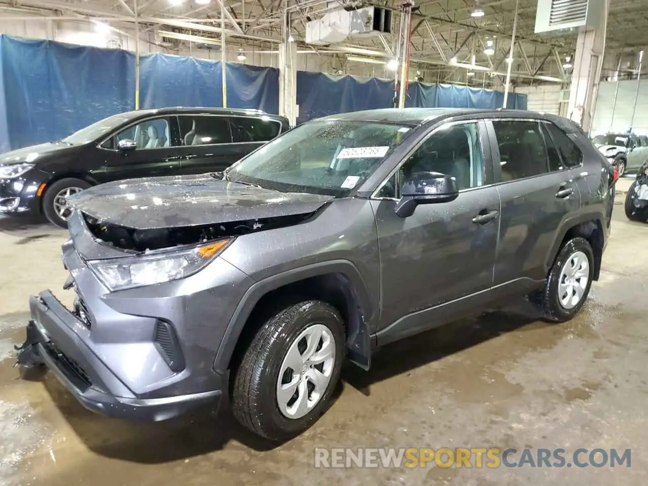 1 Photograph of a damaged car 2T3H1RFV5NC213294 TOYOTA RAV4 2022