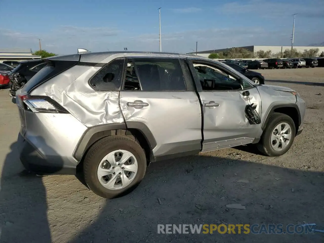 3 Photograph of a damaged car 2T3H1RFV6NC175946 TOYOTA RAV4 2022