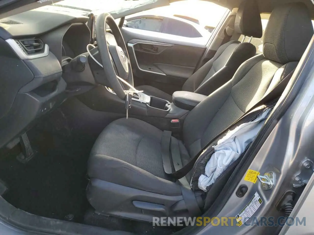 7 Photograph of a damaged car 2T3H1RFV6NC175946 TOYOTA RAV4 2022