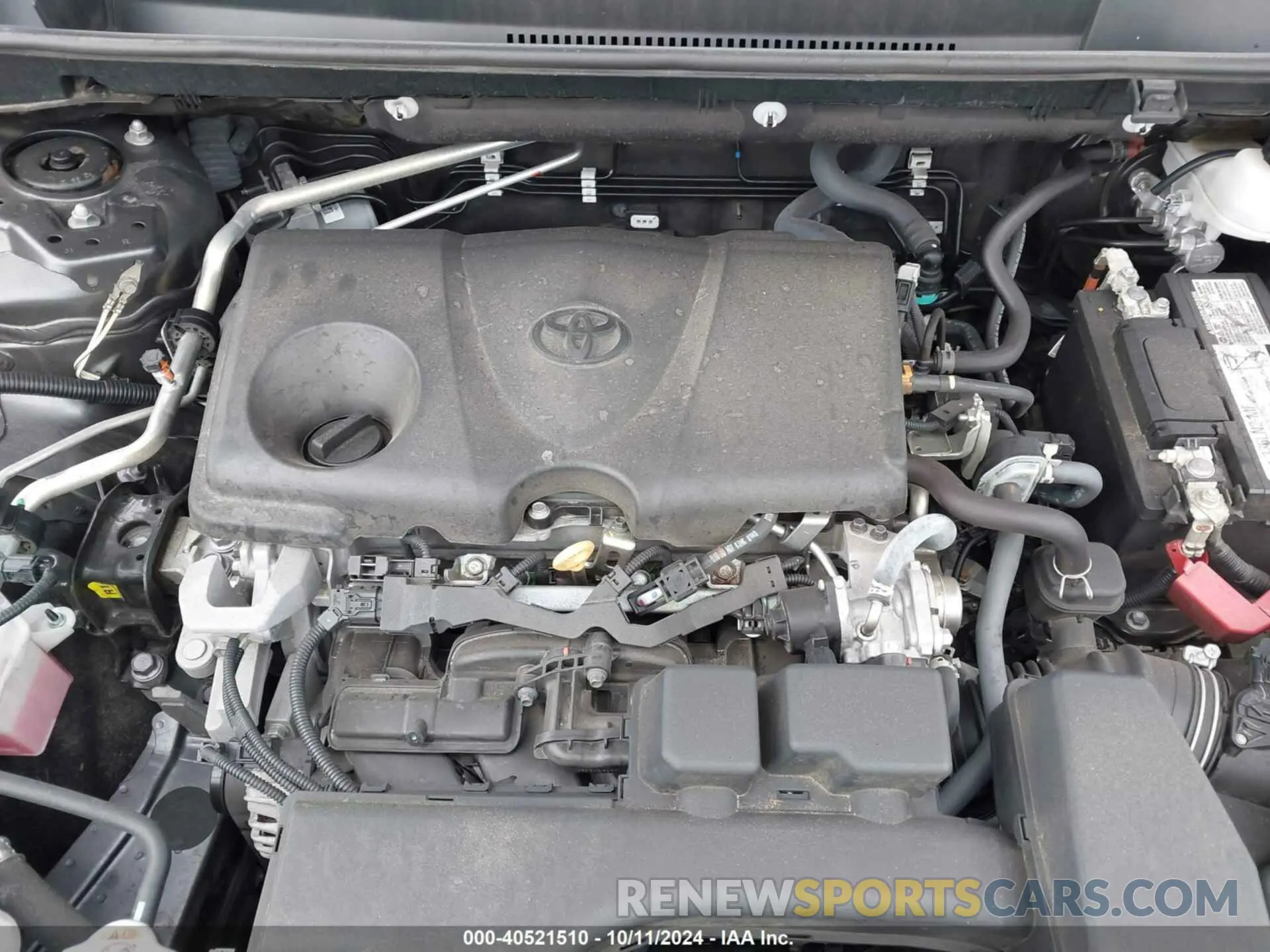 10 Photograph of a damaged car 2T3H1RFV6NC180984 TOYOTA RAV4 2022