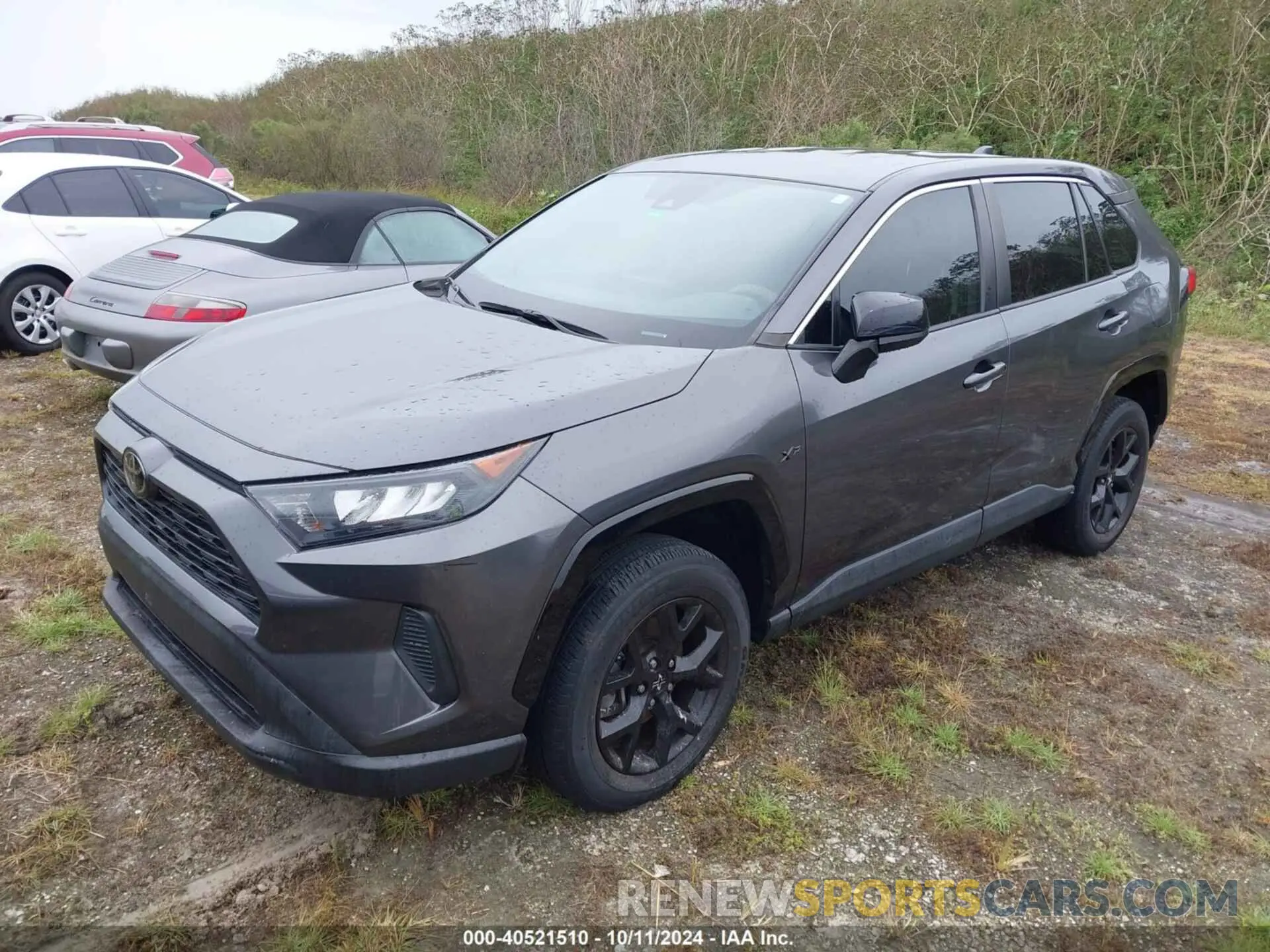 2 Photograph of a damaged car 2T3H1RFV6NC180984 TOYOTA RAV4 2022