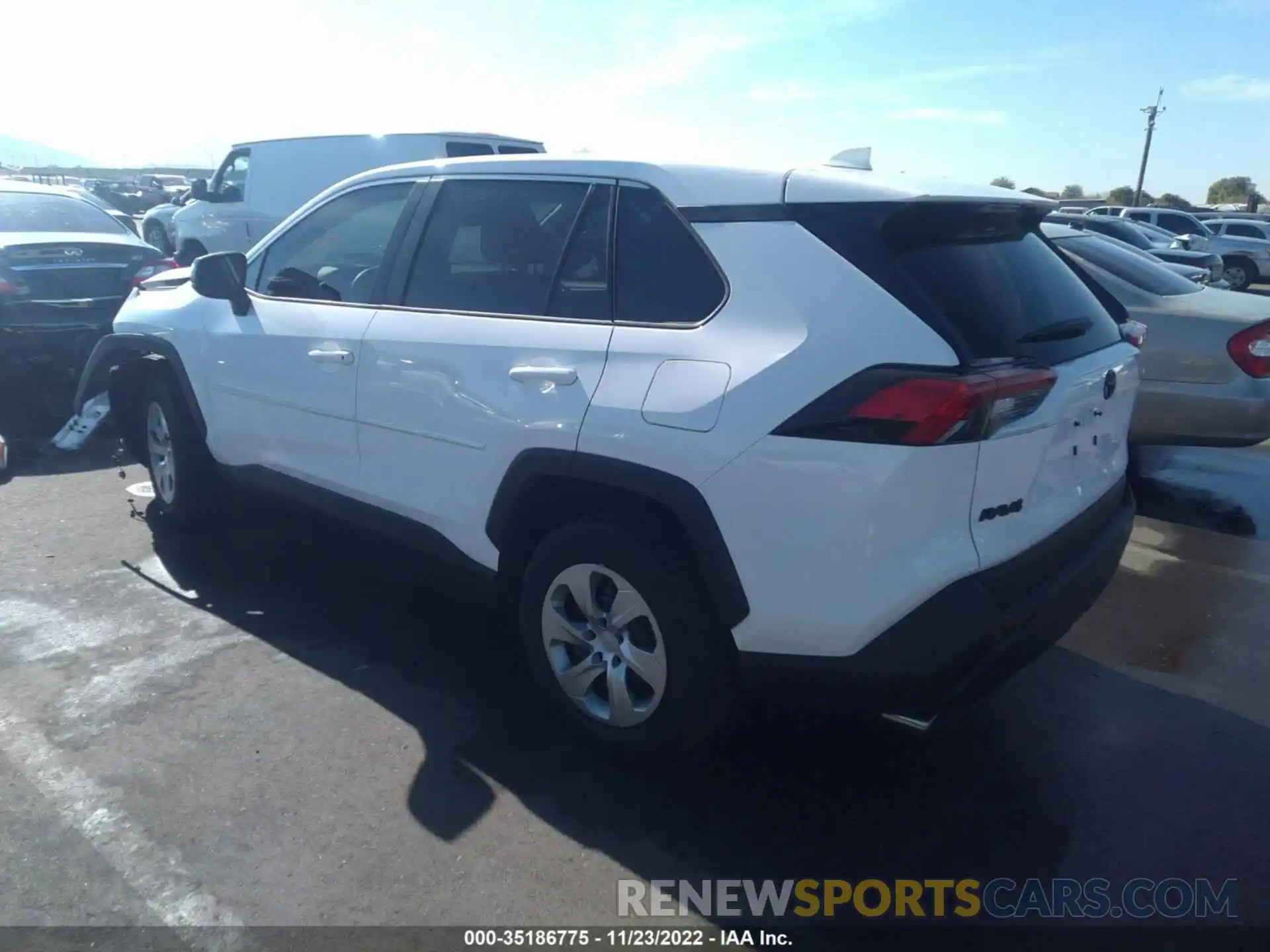 3 Photograph of a damaged car 2T3H1RFV6NC187532 TOYOTA RAV4 2022