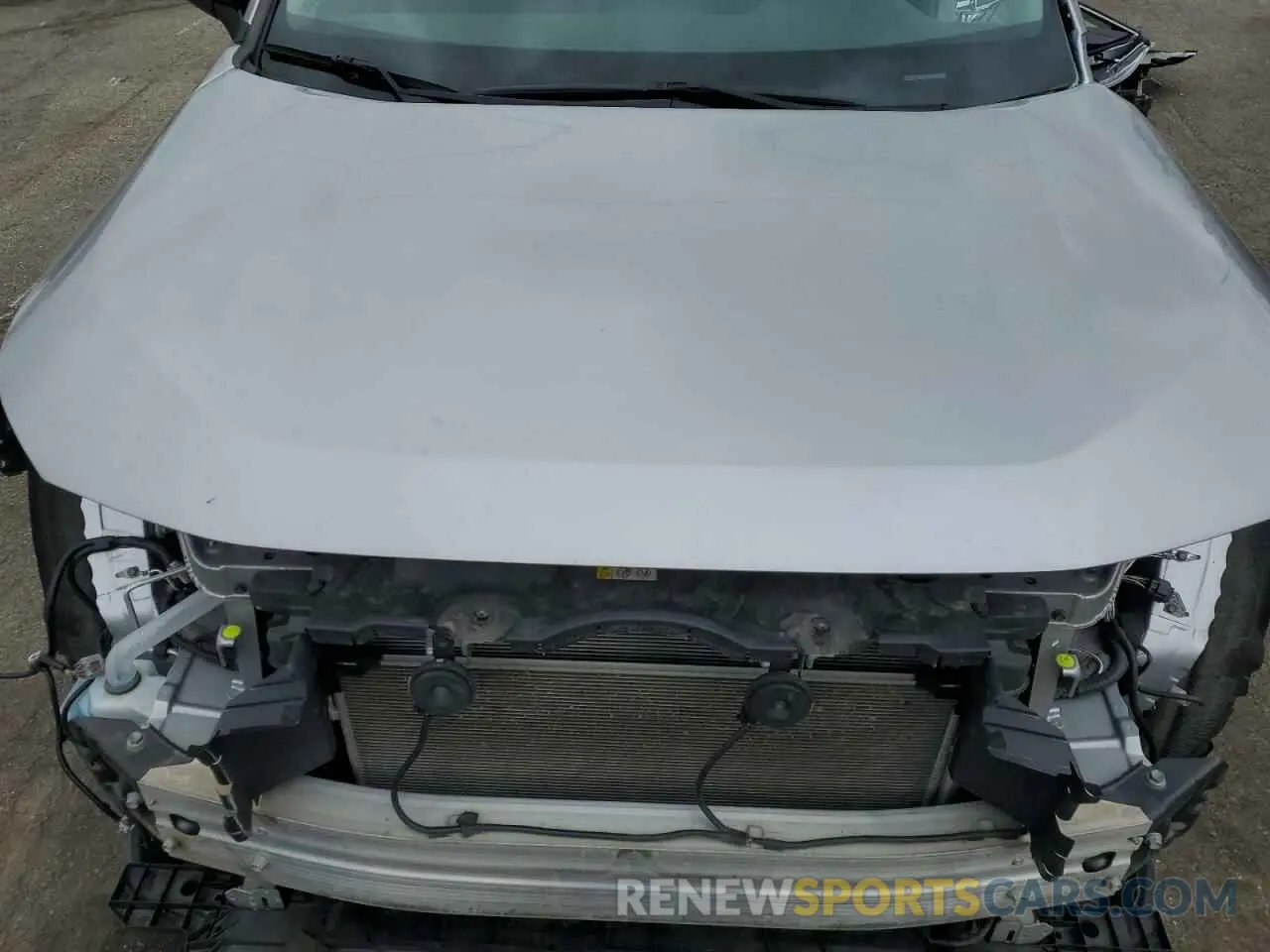 13 Photograph of a damaged car 2T3H1RFV6NC191306 TOYOTA RAV4 2022