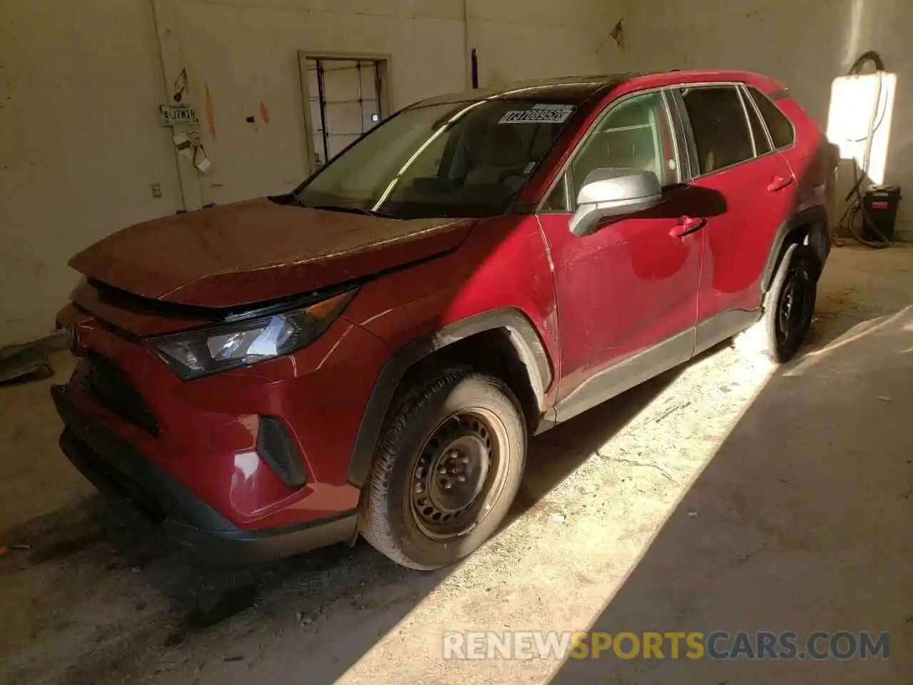 1 Photograph of a damaged car 2T3H1RFV6NW194043 TOYOTA RAV4 2022