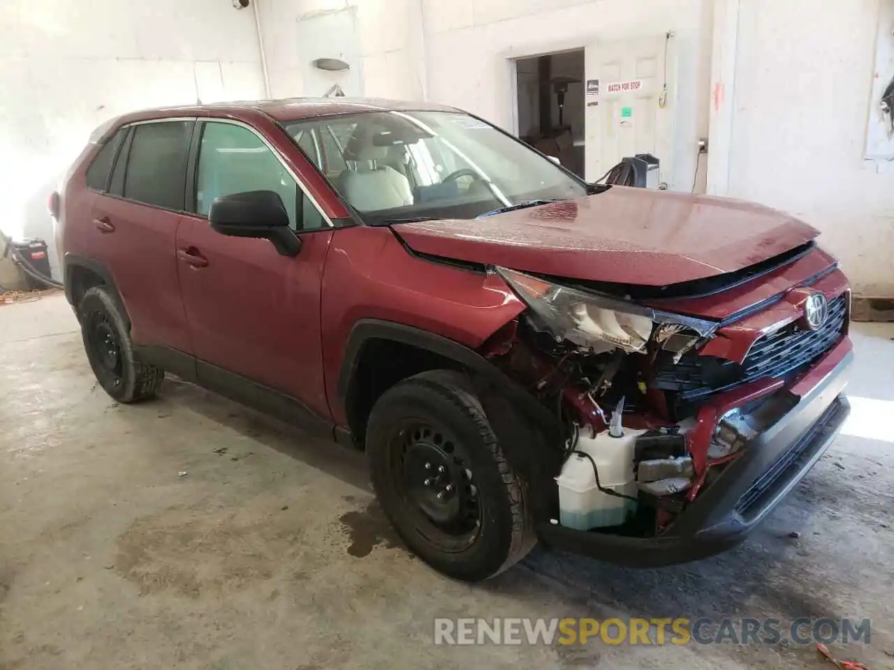 4 Photograph of a damaged car 2T3H1RFV6NW194043 TOYOTA RAV4 2022