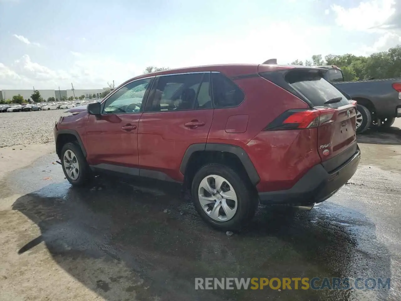 2 Photograph of a damaged car 2T3H1RFV6NW231611 TOYOTA RAV4 2022