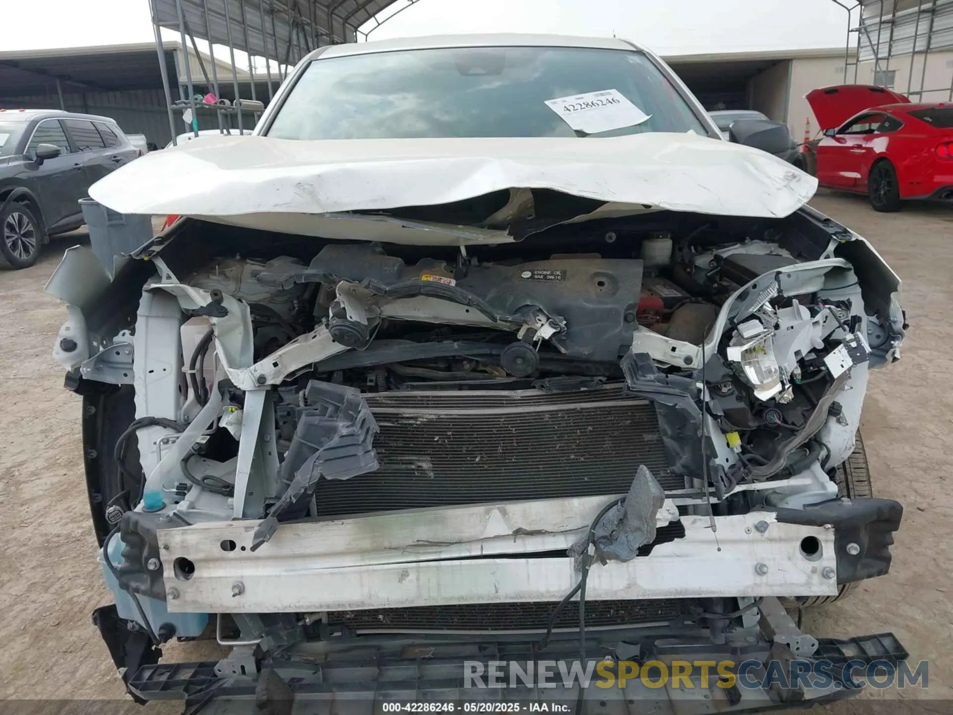 13 Photograph of a damaged car 2T3H1RFV7NC179312 TOYOTA RAV4 2022