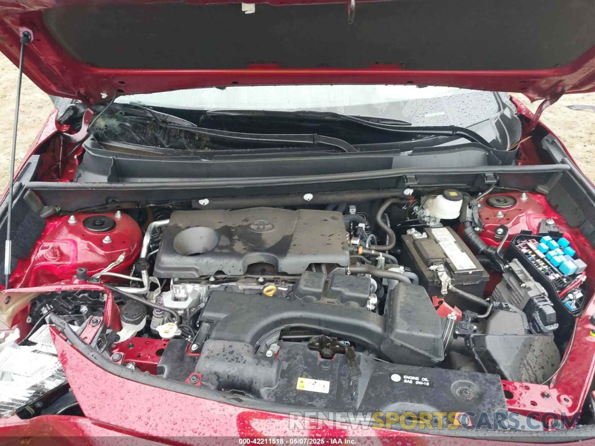 10 Photograph of a damaged car 2T3H1RFV7NW228099 TOYOTA RAV4 2022