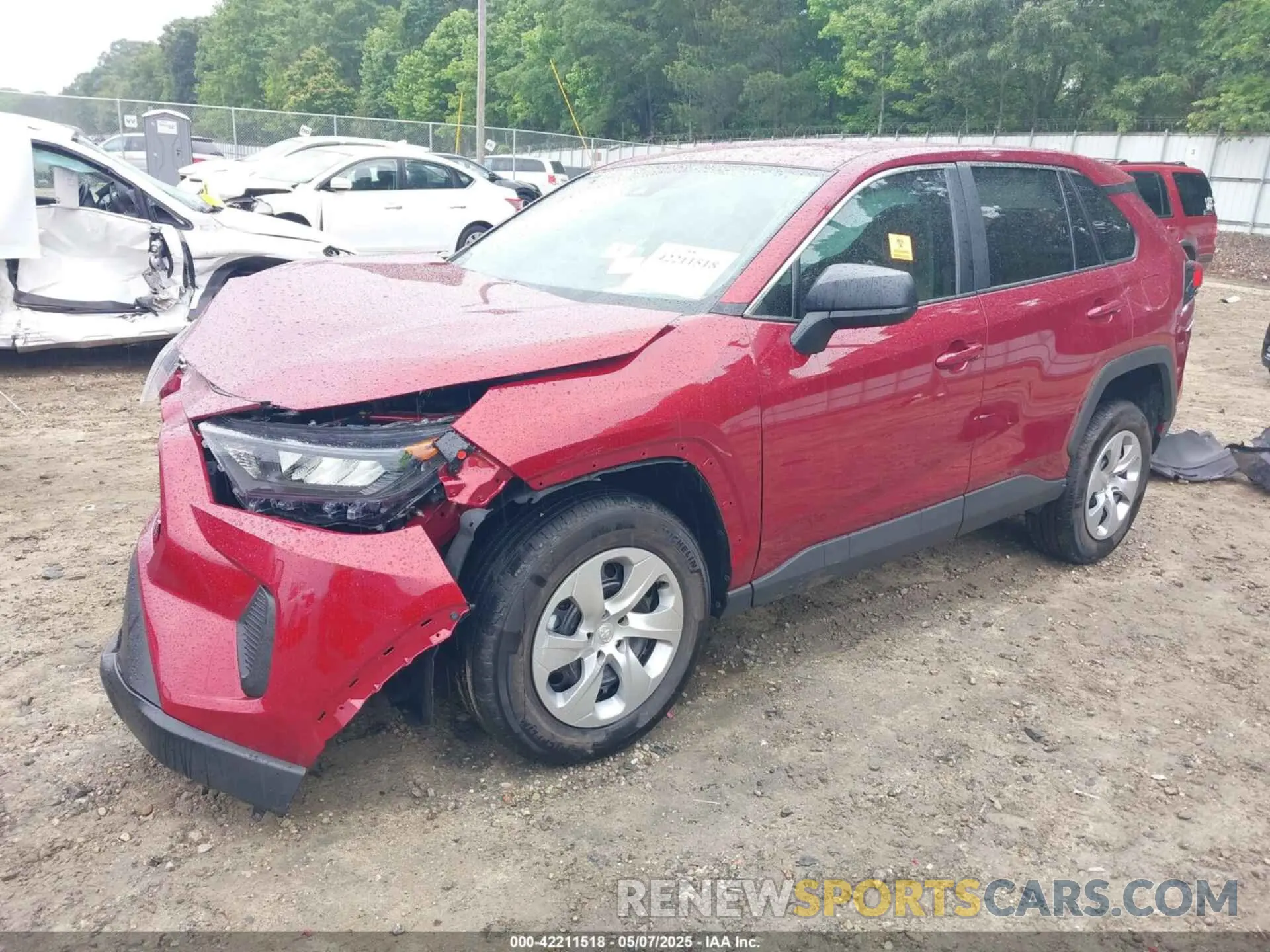 2 Photograph of a damaged car 2T3H1RFV7NW228099 TOYOTA RAV4 2022