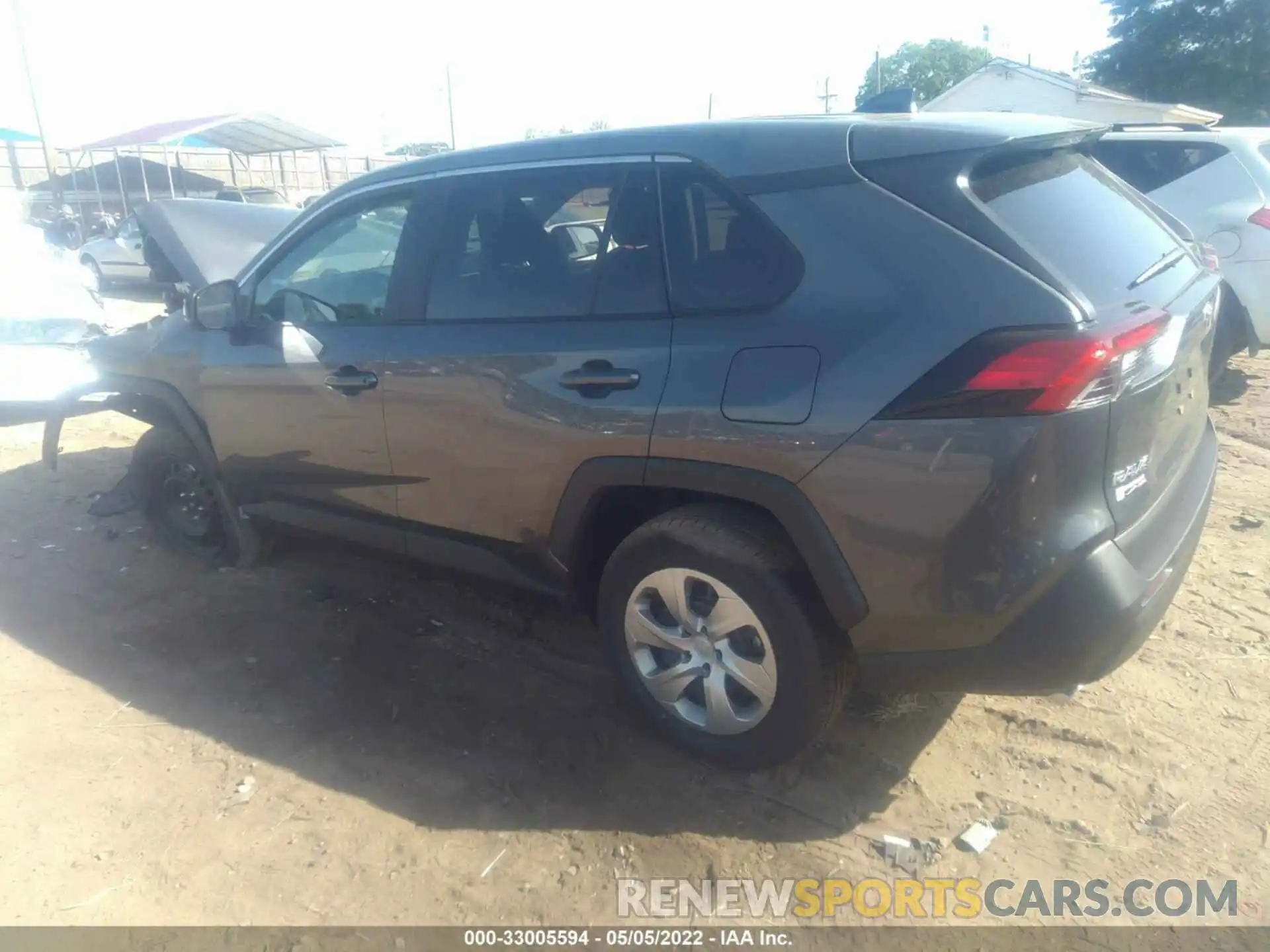 3 Photograph of a damaged car 2T3H1RFV8NC182655 TOYOTA RAV4 2022