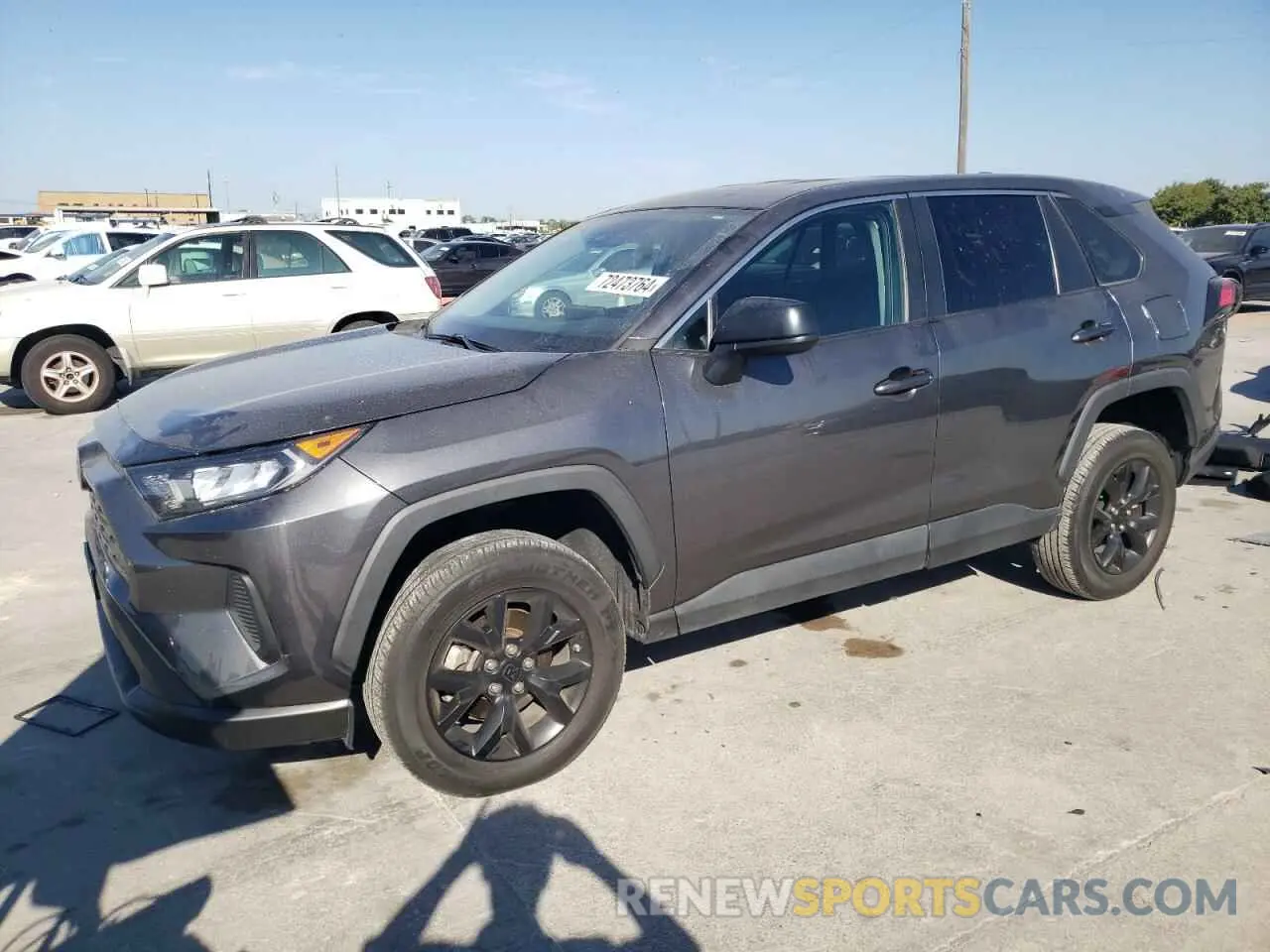 1 Photograph of a damaged car 2T3H1RFV8NC184860 TOYOTA RAV4 2022