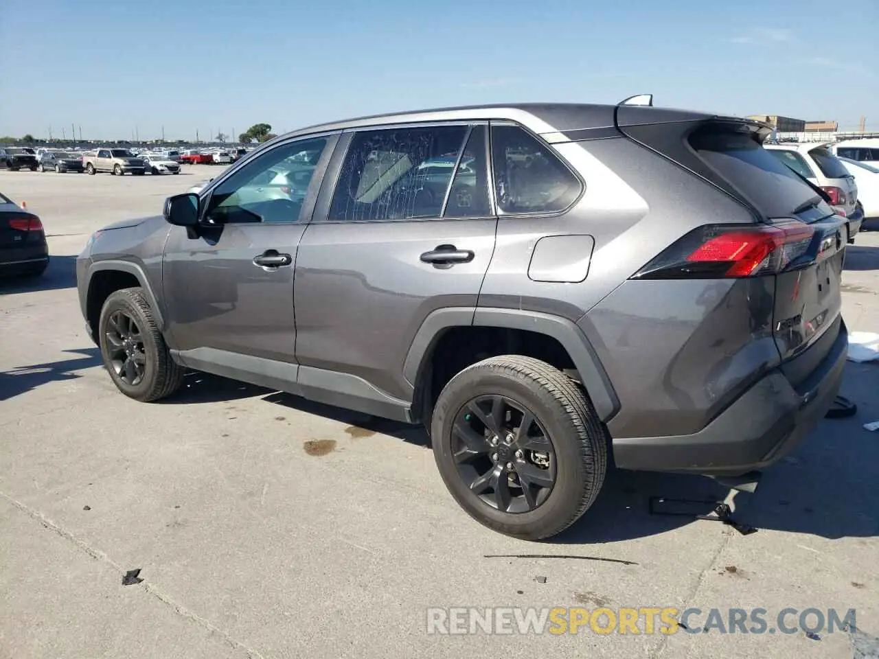 2 Photograph of a damaged car 2T3H1RFV8NC184860 TOYOTA RAV4 2022