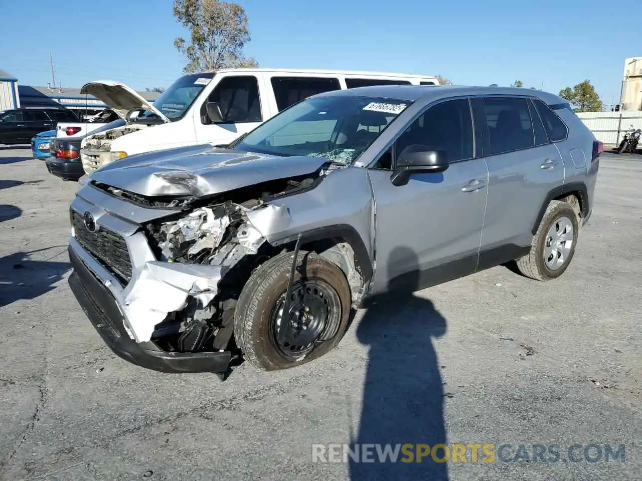 1 Photograph of a damaged car 2T3H1RFV8NC189170 TOYOTA RAV4 2022