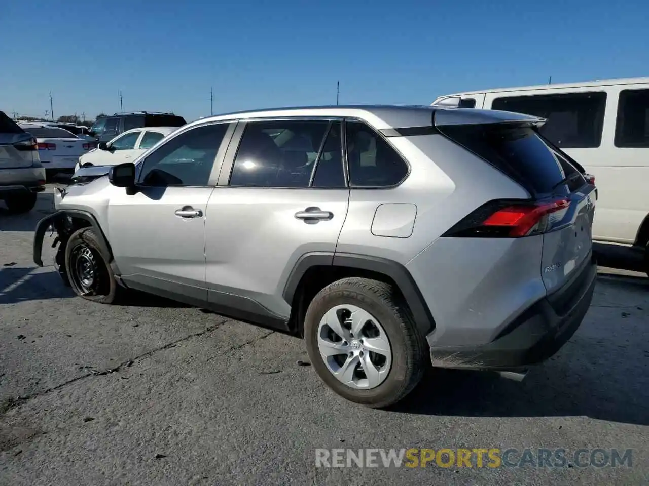 2 Photograph of a damaged car 2T3H1RFV8NC189170 TOYOTA RAV4 2022