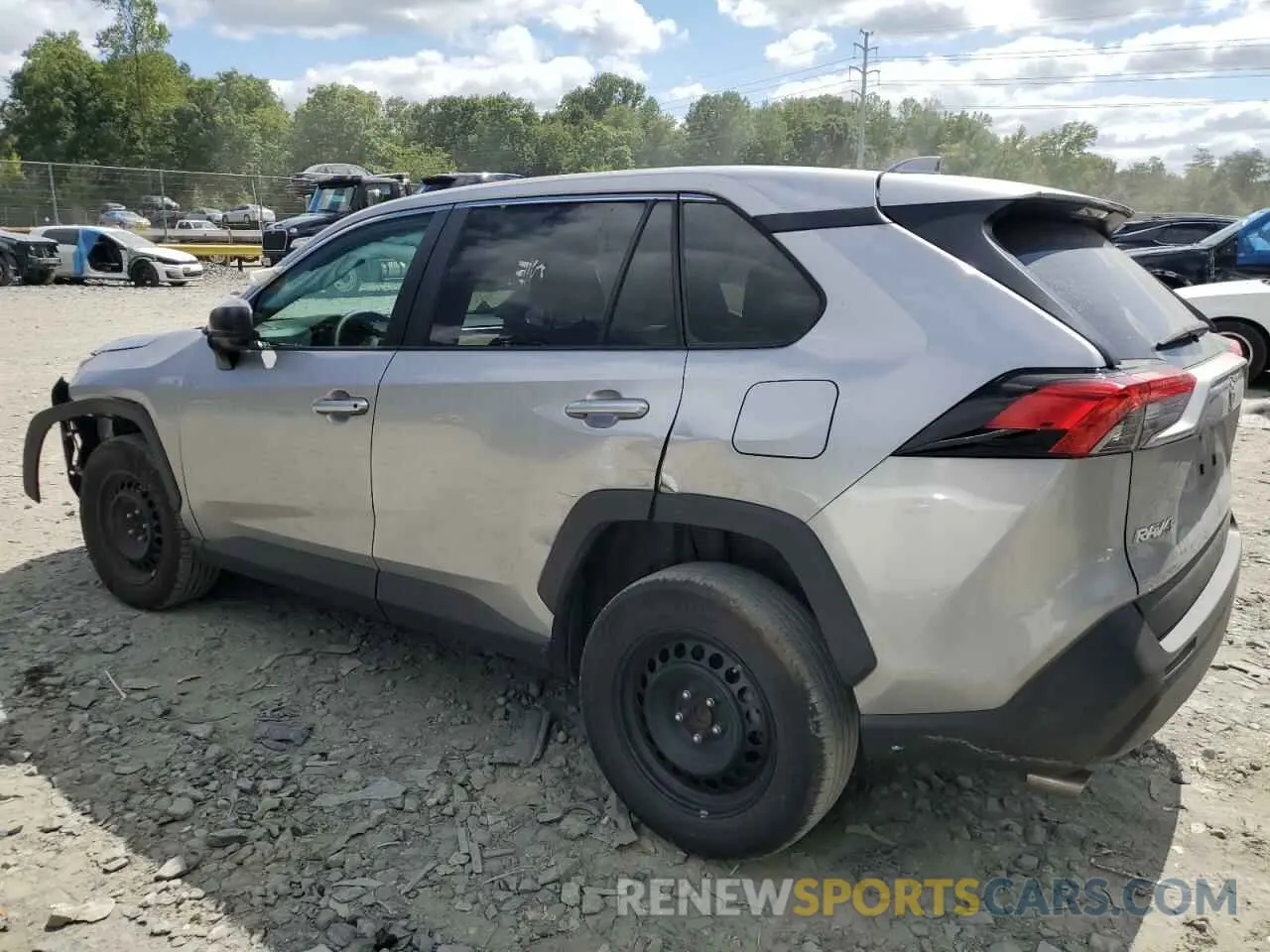 2 Photograph of a damaged car 2T3H1RFV9NC184818 TOYOTA RAV4 2022
