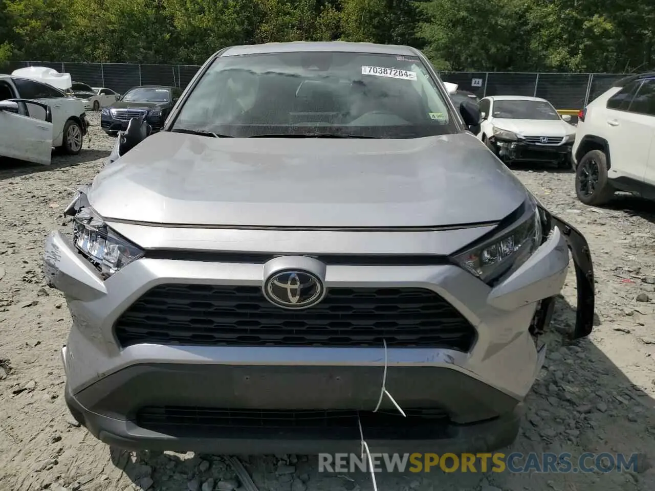 5 Photograph of a damaged car 2T3H1RFV9NC184818 TOYOTA RAV4 2022