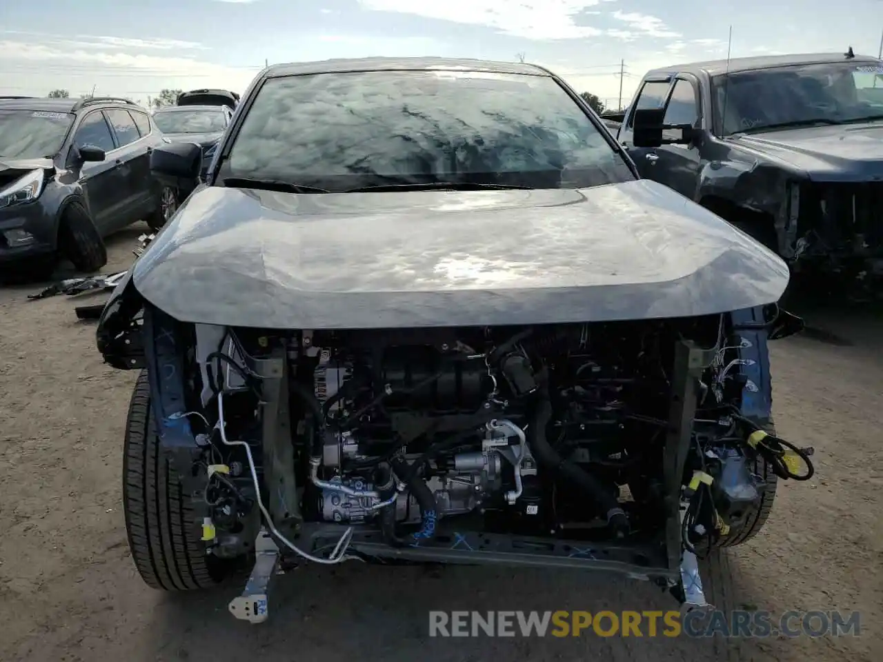 5 Photograph of a damaged car 2T3H1RFV9NC203044 TOYOTA RAV4 2022