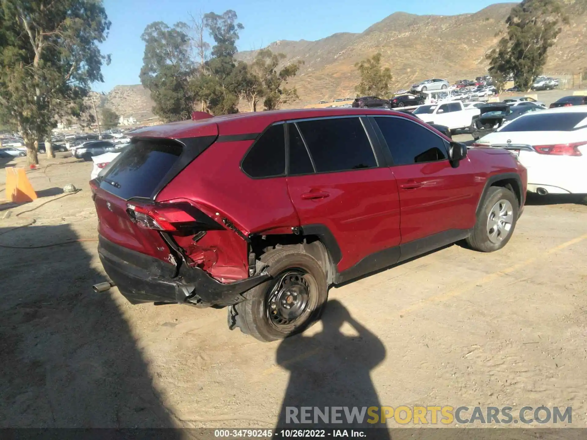 4 Photograph of a damaged car 2T3H1RFV9NW193386 TOYOTA RAV4 2022