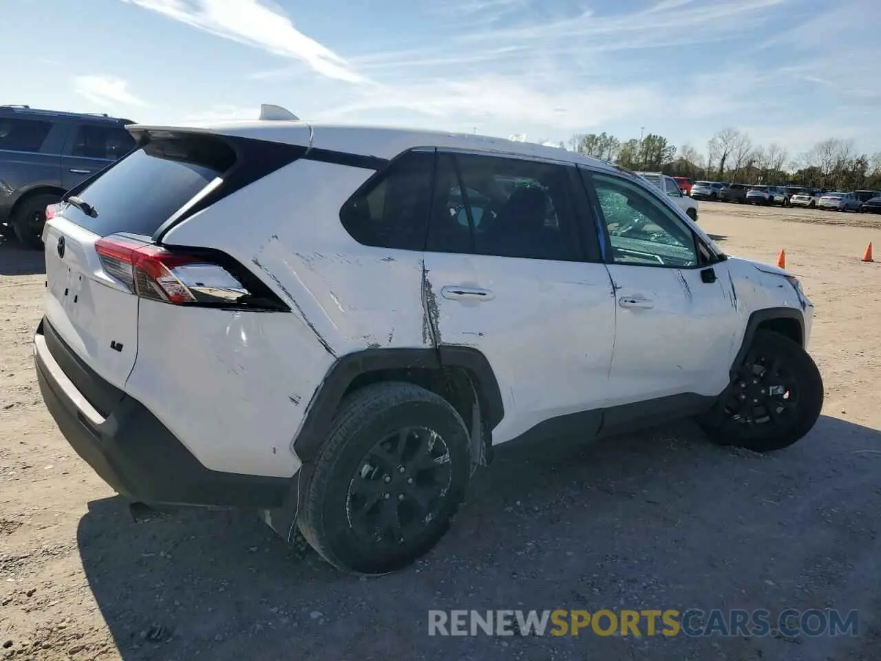 3 Photograph of a damaged car 2T3H1RFV9NW216620 TOYOTA RAV4 2022